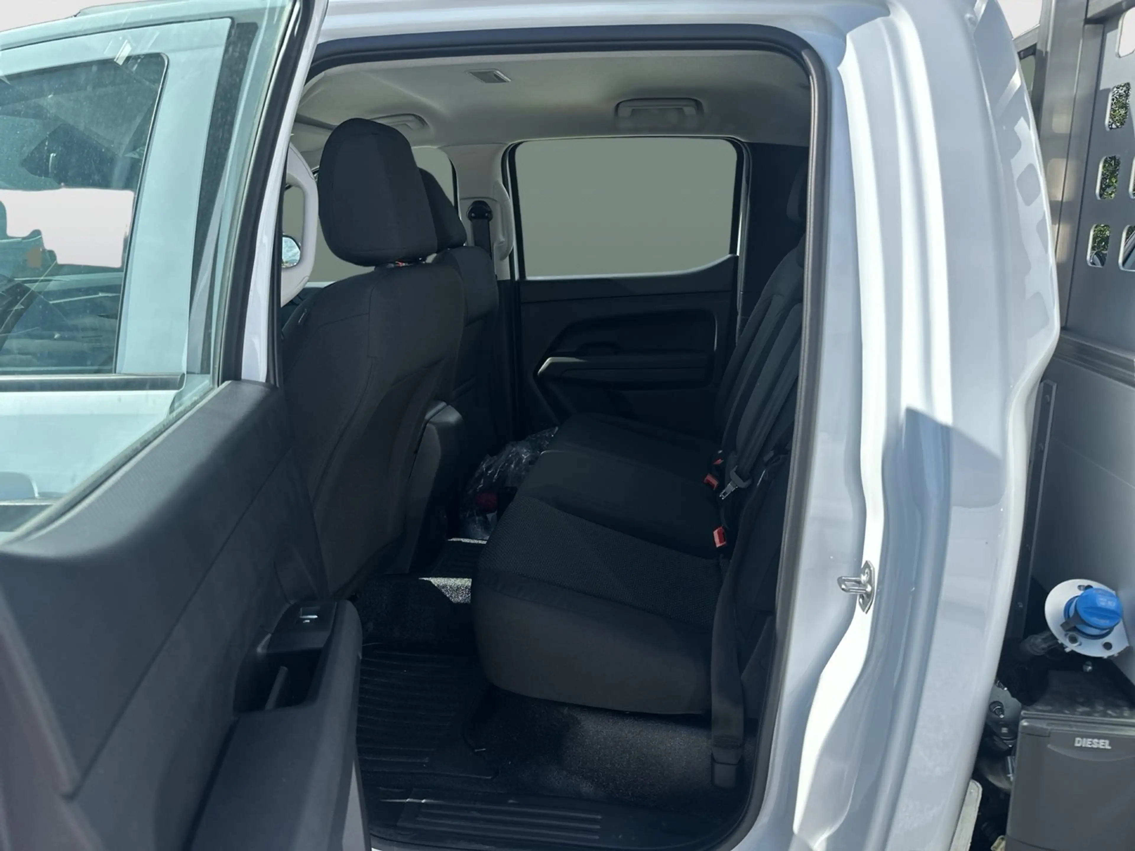 Volkswagen Amarok Pritsche TDI 4MOTION — photo 10