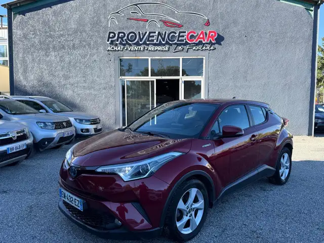 Toyota C-HR 122H COLLECTION 2WD E-CVT