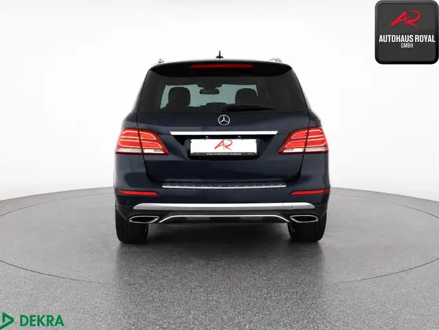 Mercedes-Benz Gle view 4