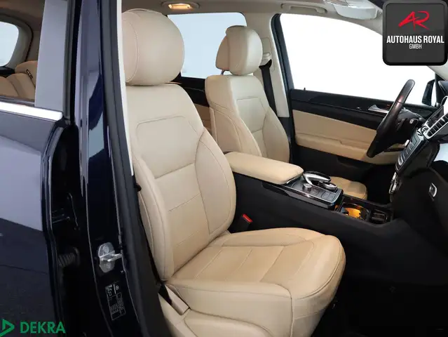 Mercedes-Benz Gle view 11