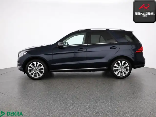 Mercedes-Benz Gle view 2
