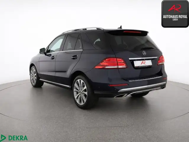 Mercedes-Benz Gle view 3