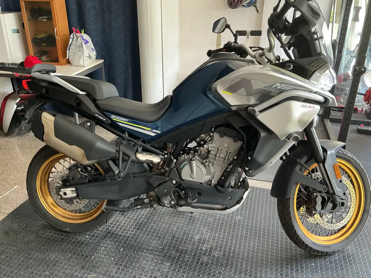 Cfmoto 800 MT
