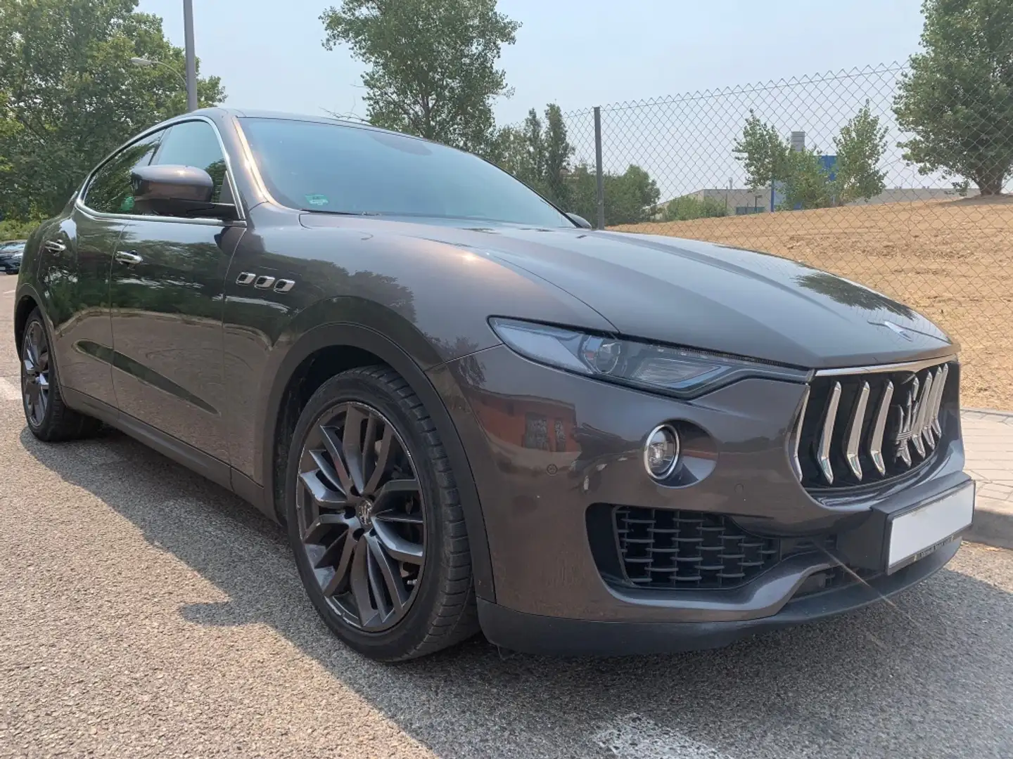 Maserati Levante Diesel GranSport Aut. Grau - 1