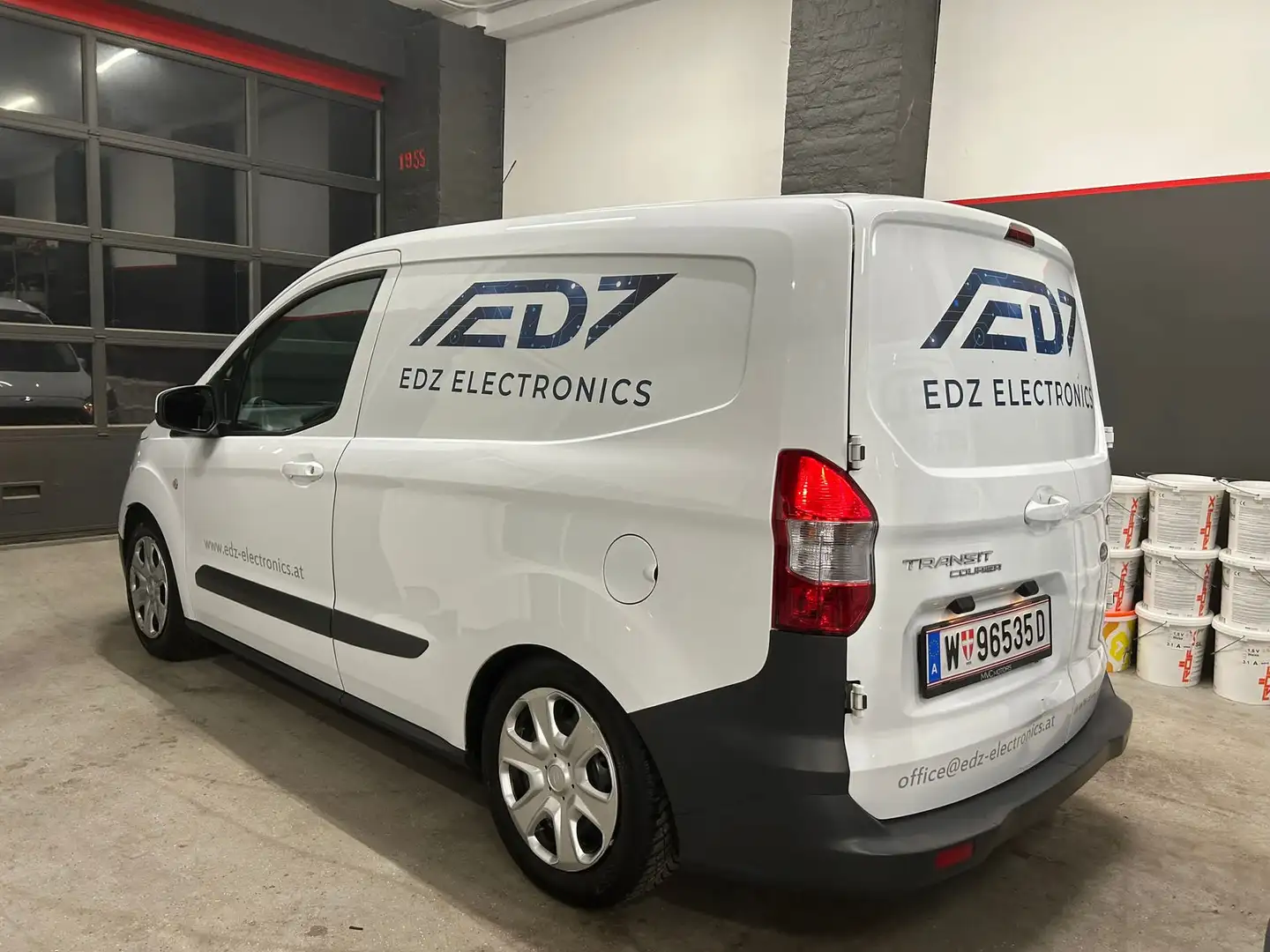 Ford Transit Courier Trend Weiß - 2