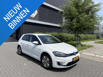 e-Golf Virtual Cockpit, Keyless, Camera