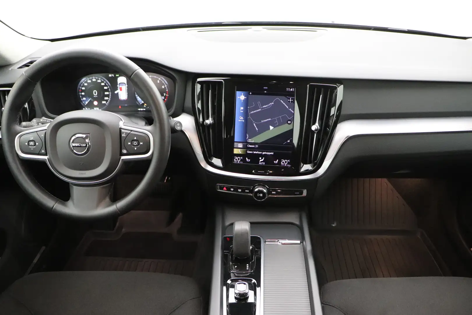 Volvo V60 2.0 B3 MHEV Momentum Pro Geartr. LED GPS PDC CAM K Schwarz - 2