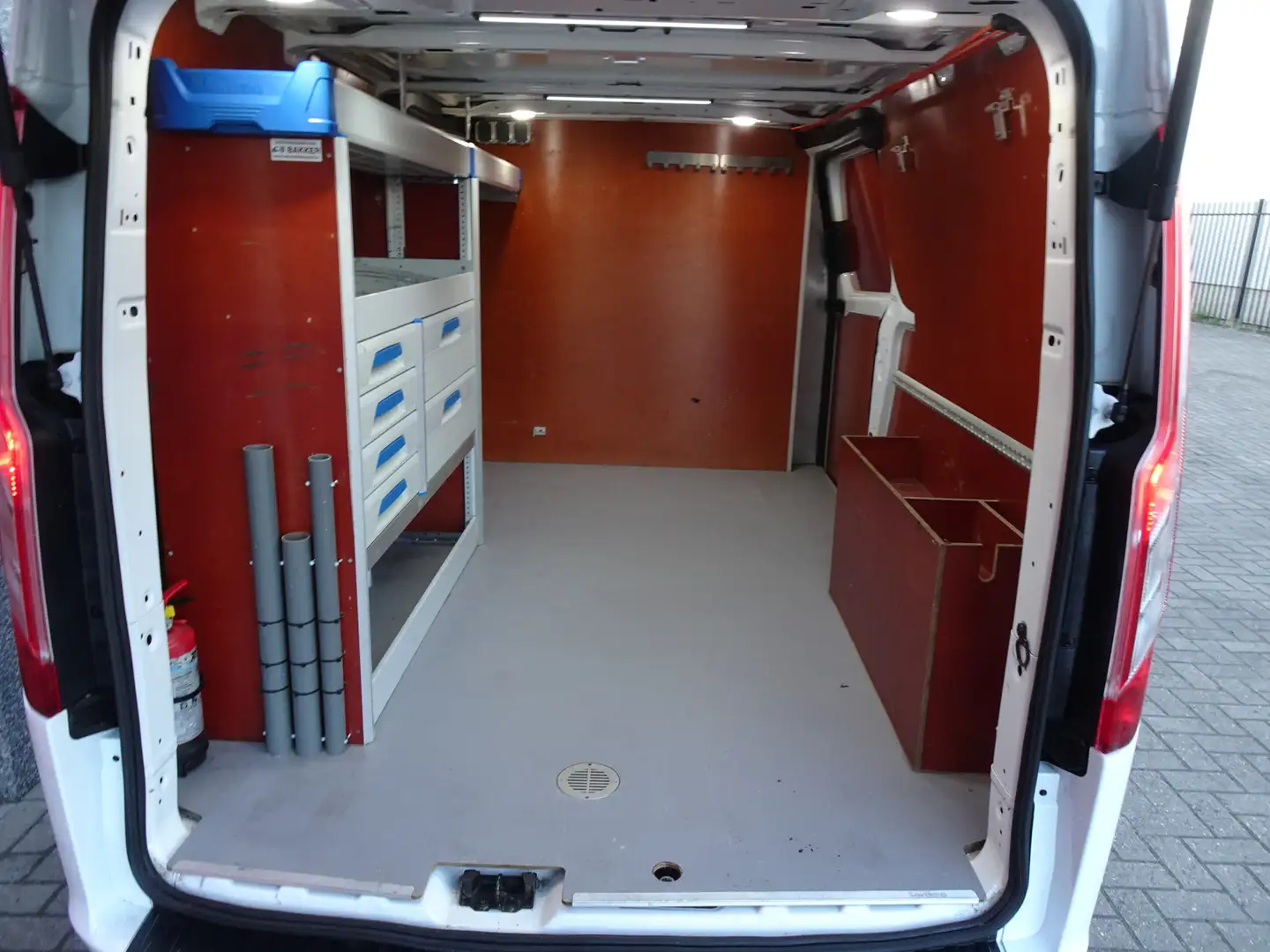 Ford Transit Custom 340 2.0 TDCI L2H1 Trend compleet met inrichting en Wit - 2