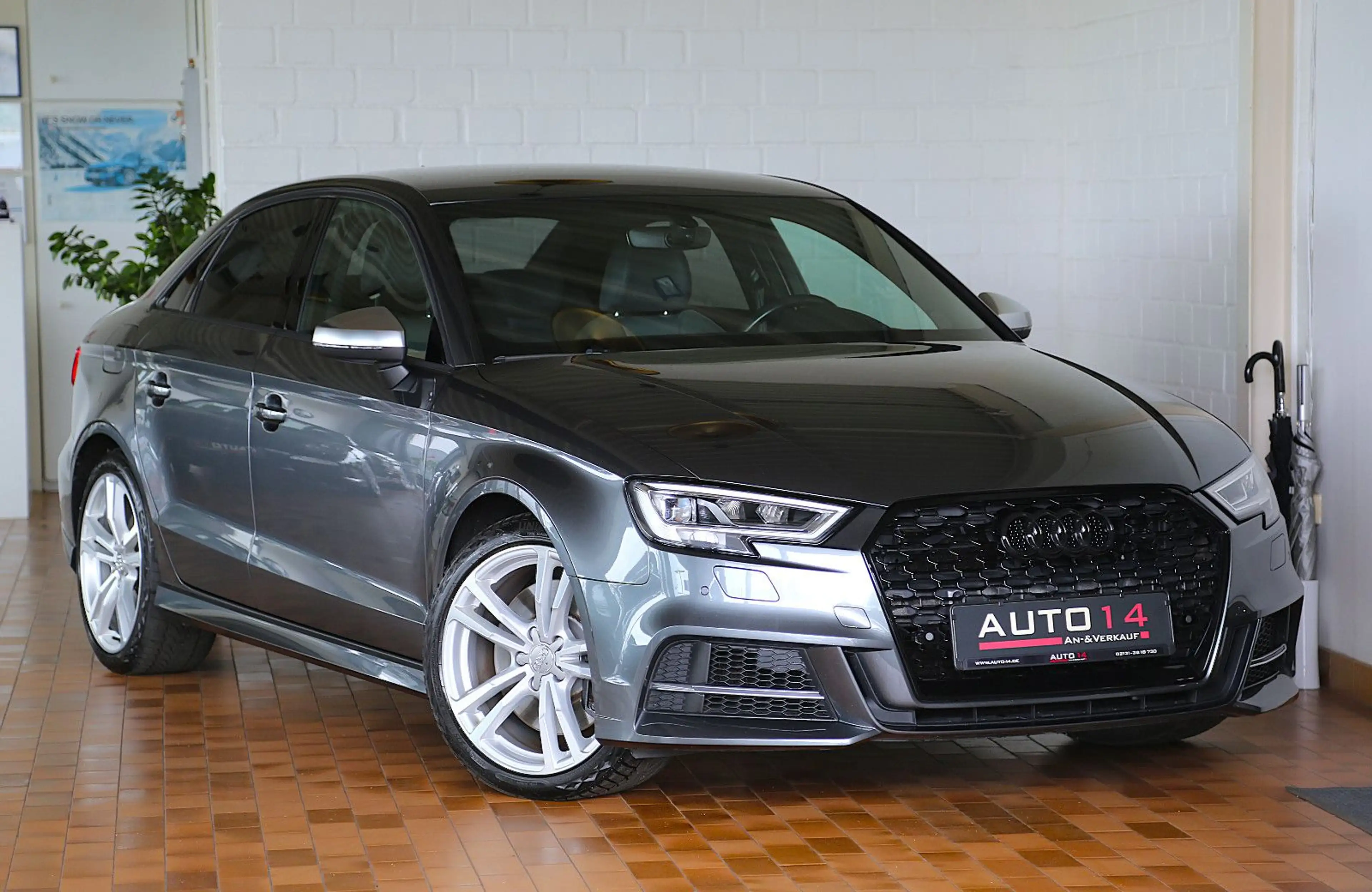 Audi S3 Lim. 2.0 TFSI quattro Virtual LED DSP Massage — photo 4
