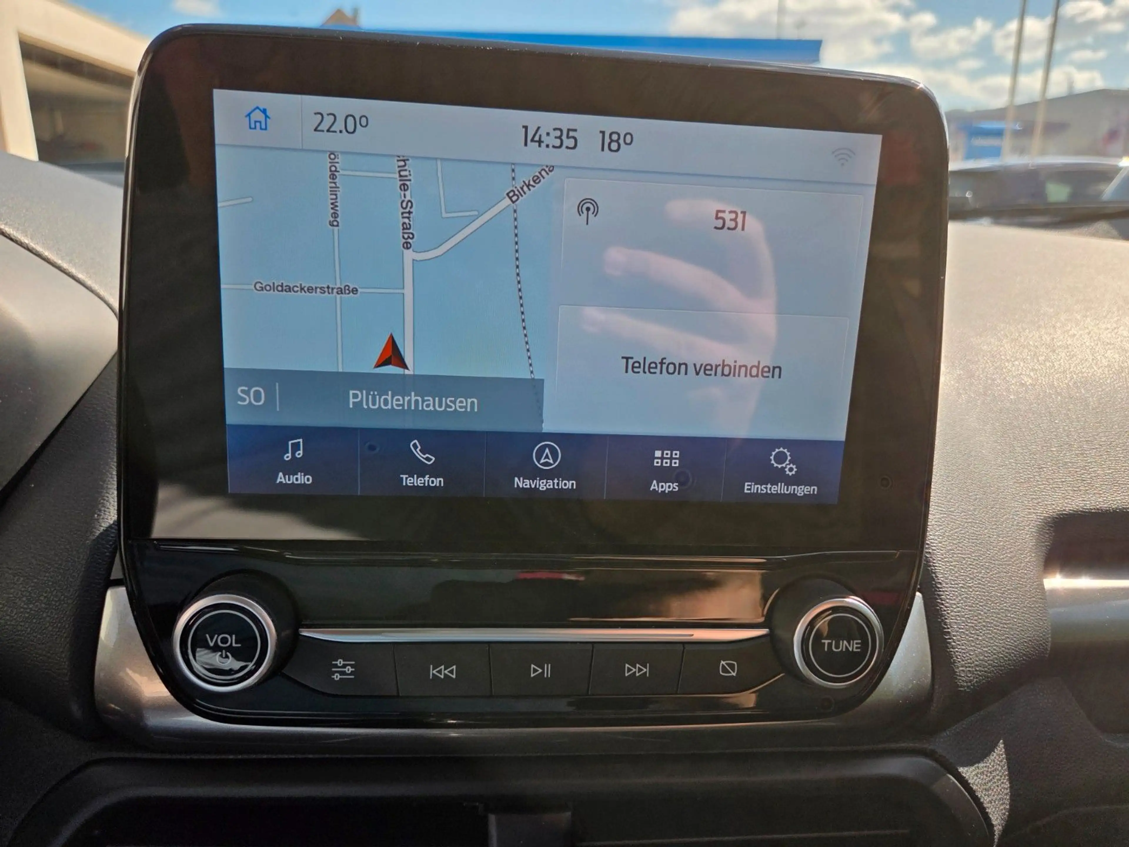 Ford EcoSport Cool & Connect — photo 15