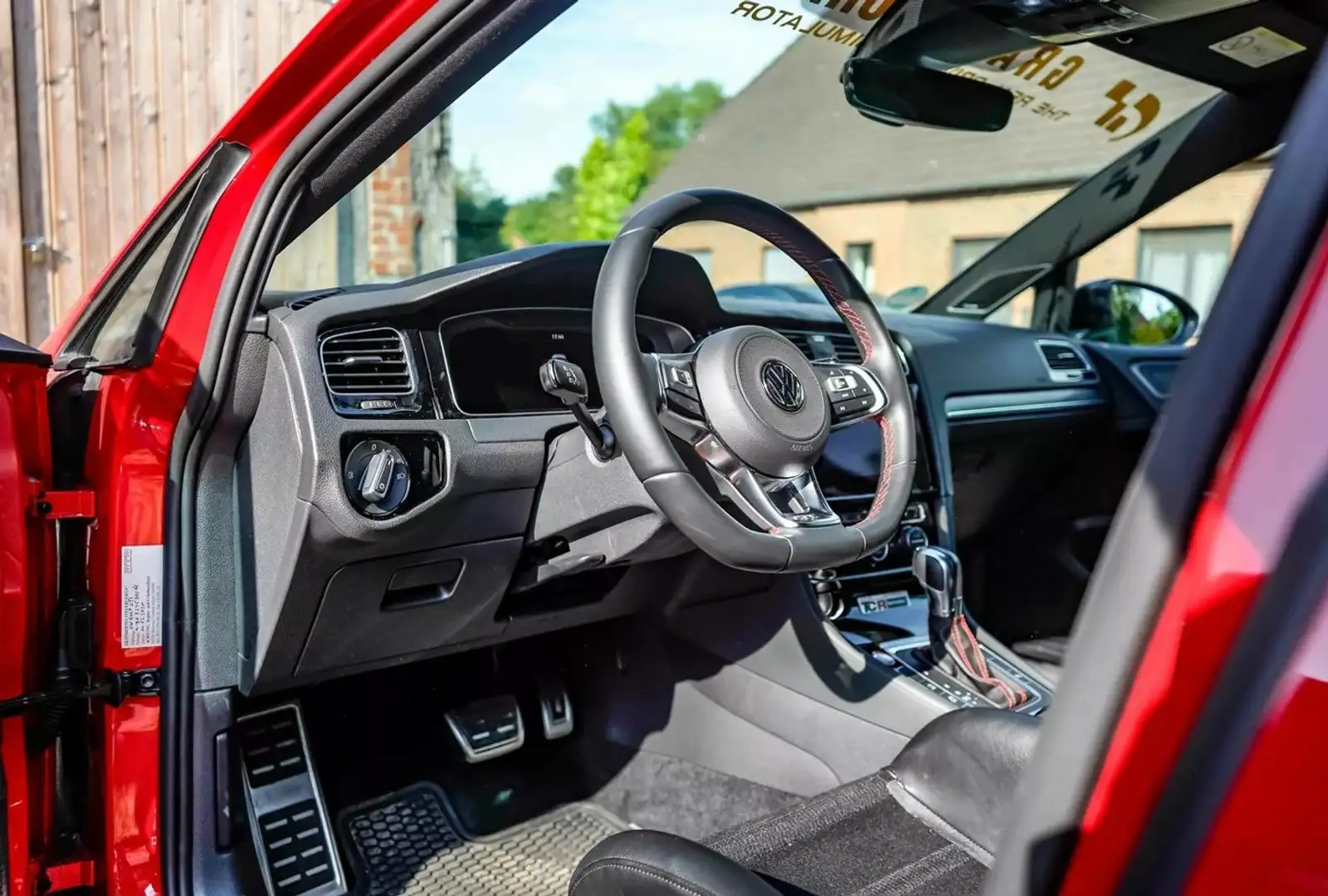 Volkswagen Golf Golf 3p 1.6 Highline 102cv auto Rosso - 2