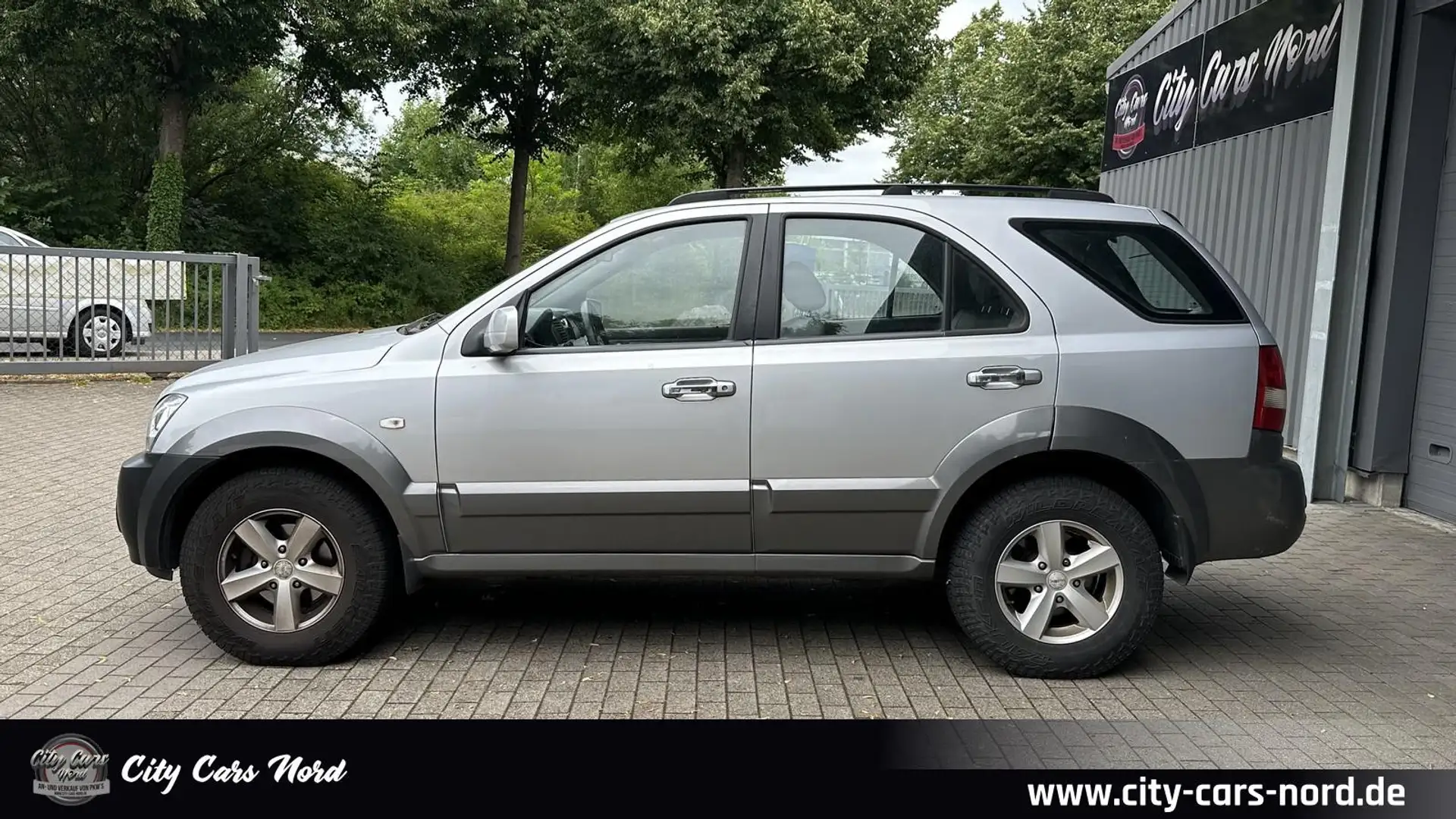 Kia Sorento 2.5 CRDi EX Edition 4X4-AUTOMATIK-AHK Argintiu - 2