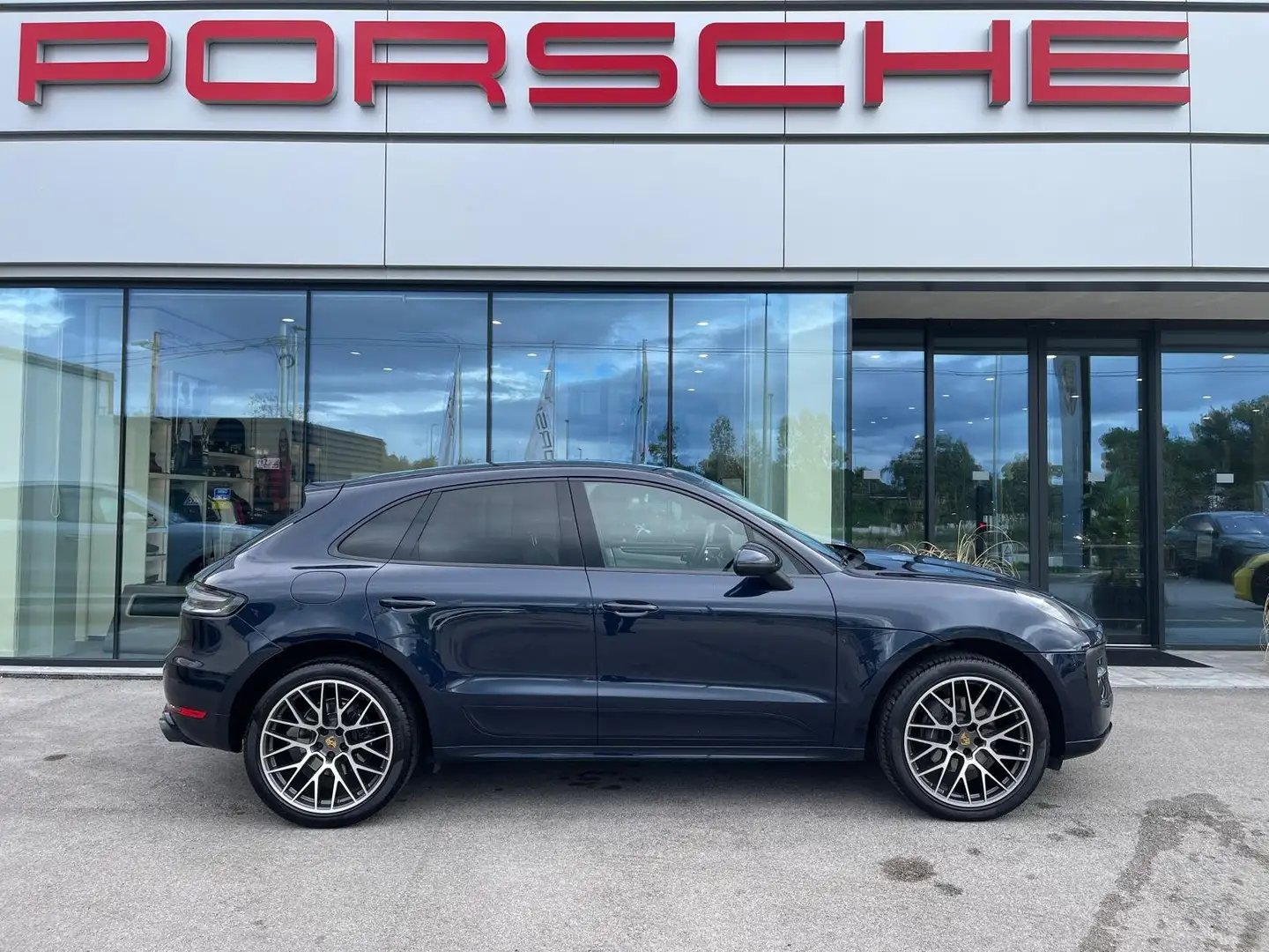 Porsche Macan Macan I 2019 2.0 245cv pdk Blu/Azzurro - 1