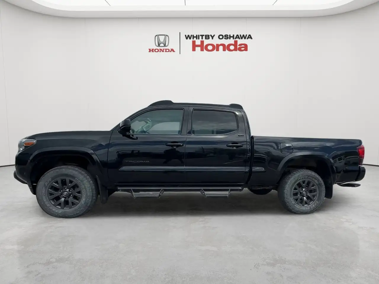 Toyota Tacoma снимка Toyota Tacoma