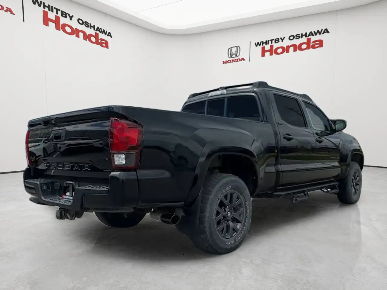 Toyota Tacoma снимка Toyota Tacoma