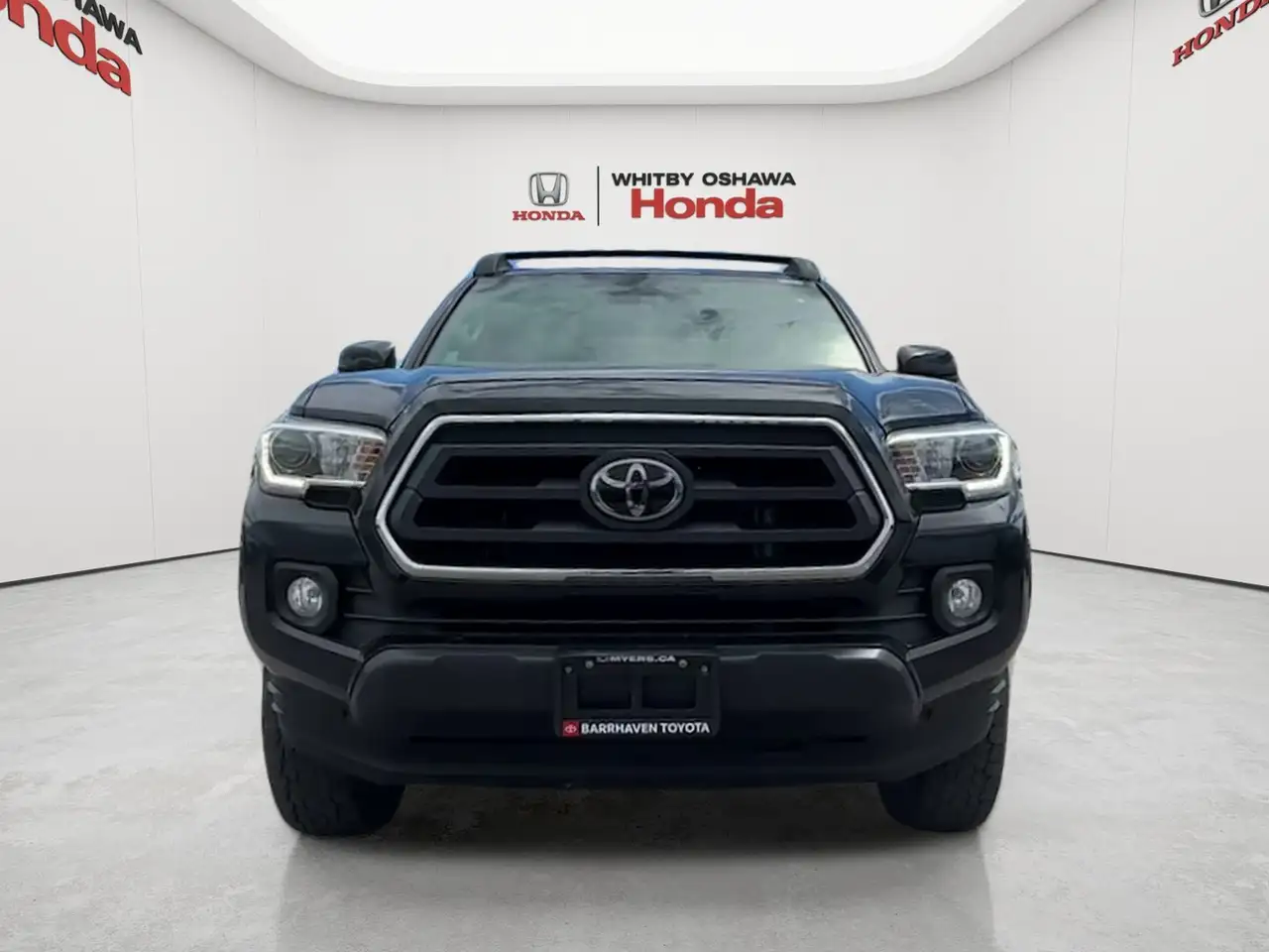 Toyota Tacoma снимка Toyota Tacoma