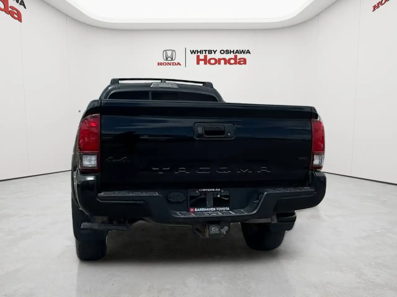 Toyota Tacoma снимка Toyota Tacoma