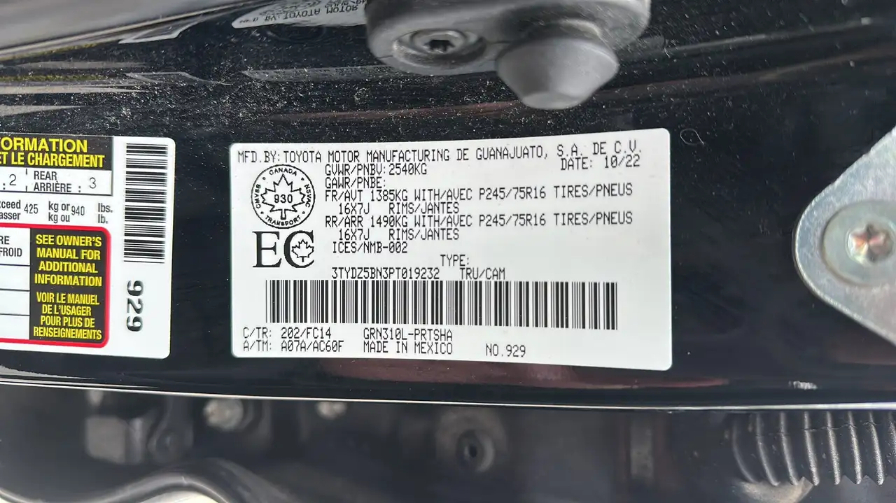 Toyota Tacoma снимка Toyota Tacoma
