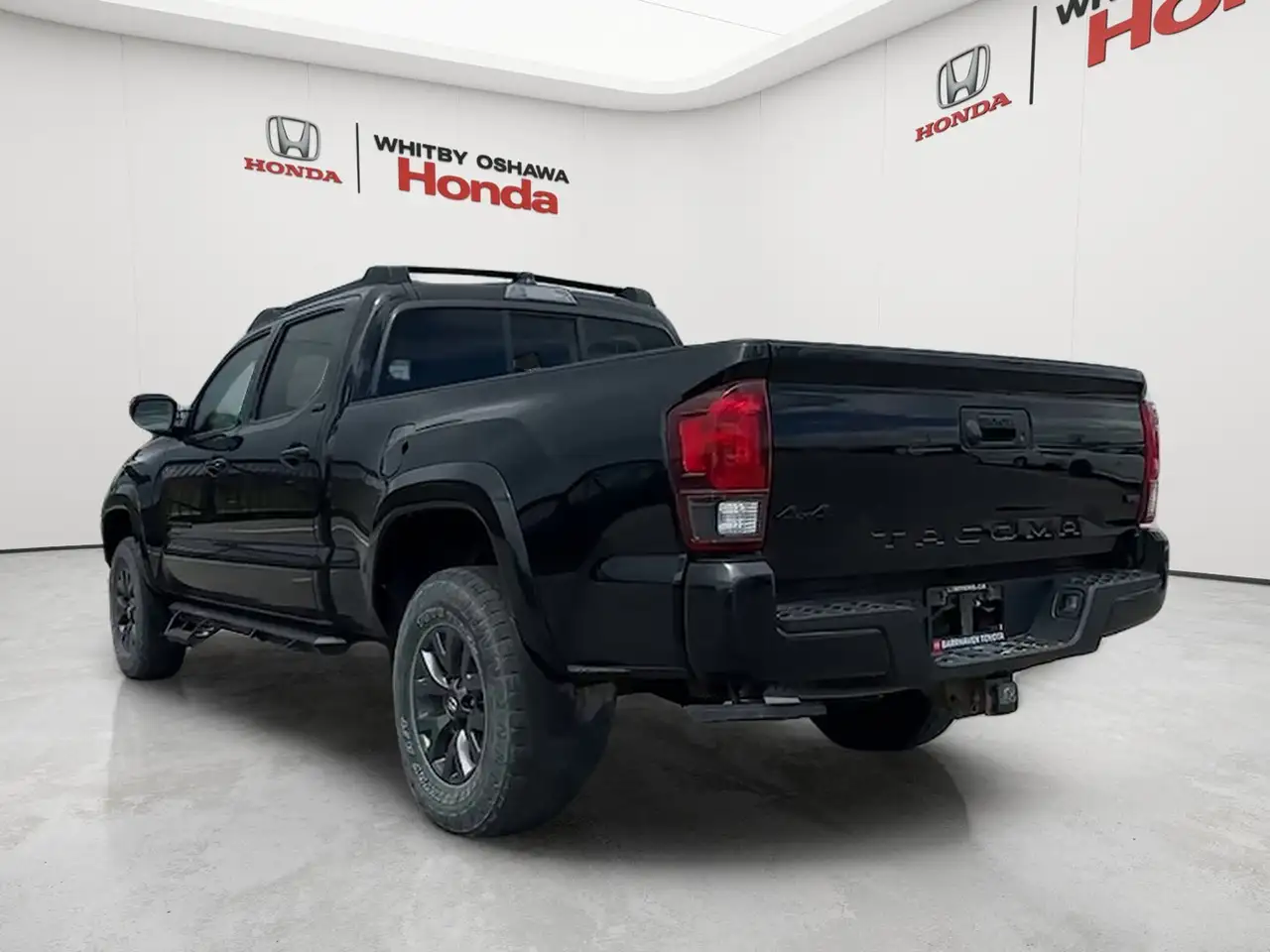 Toyota Tacoma снимка Toyota Tacoma