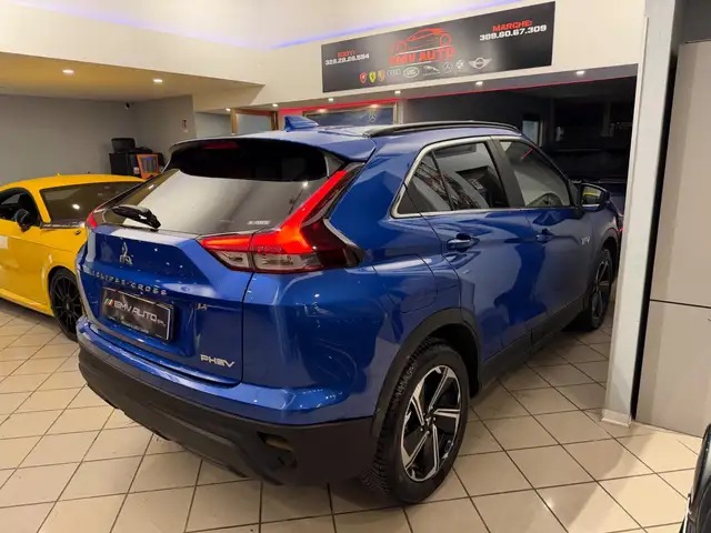 Mitsubishi Eclipse Cross view 13