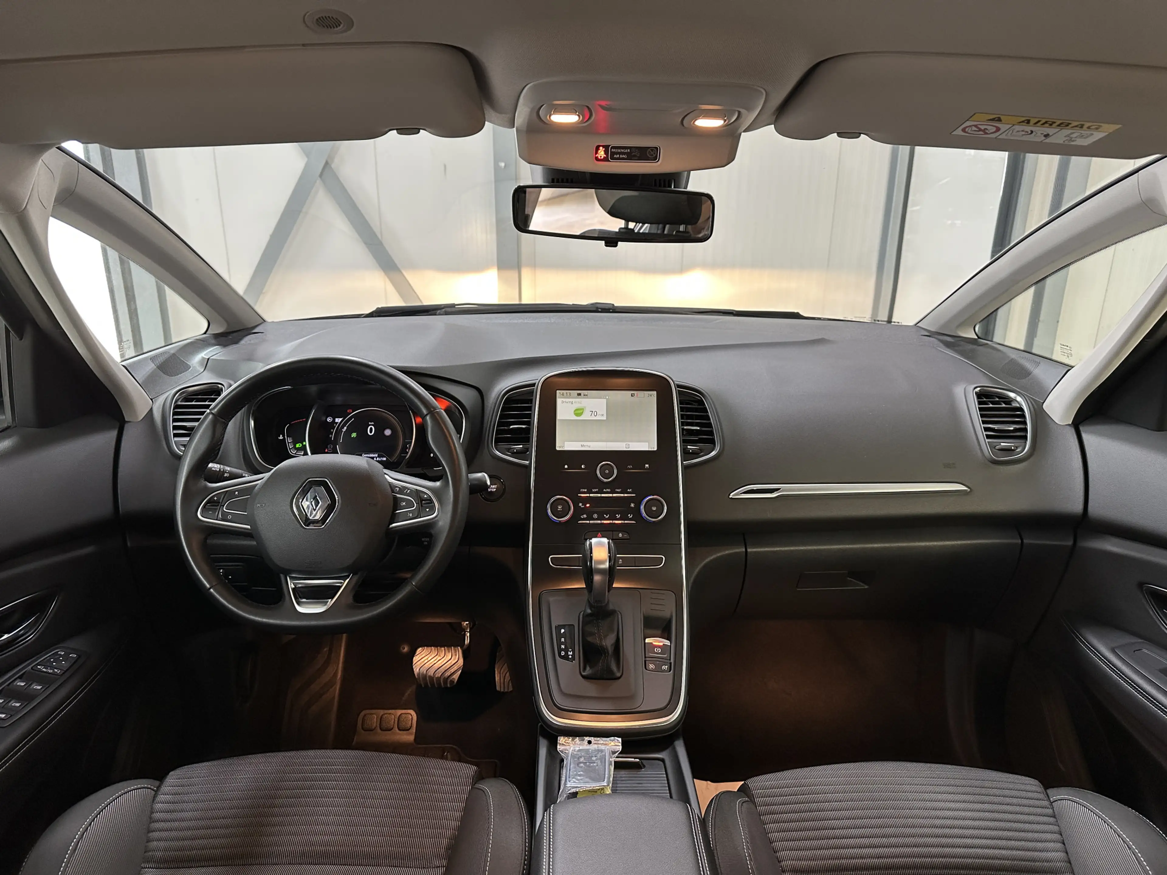 Renault Scenic 1.3 TCe EDC Limited | Navi | Trekhaak | — photo 2