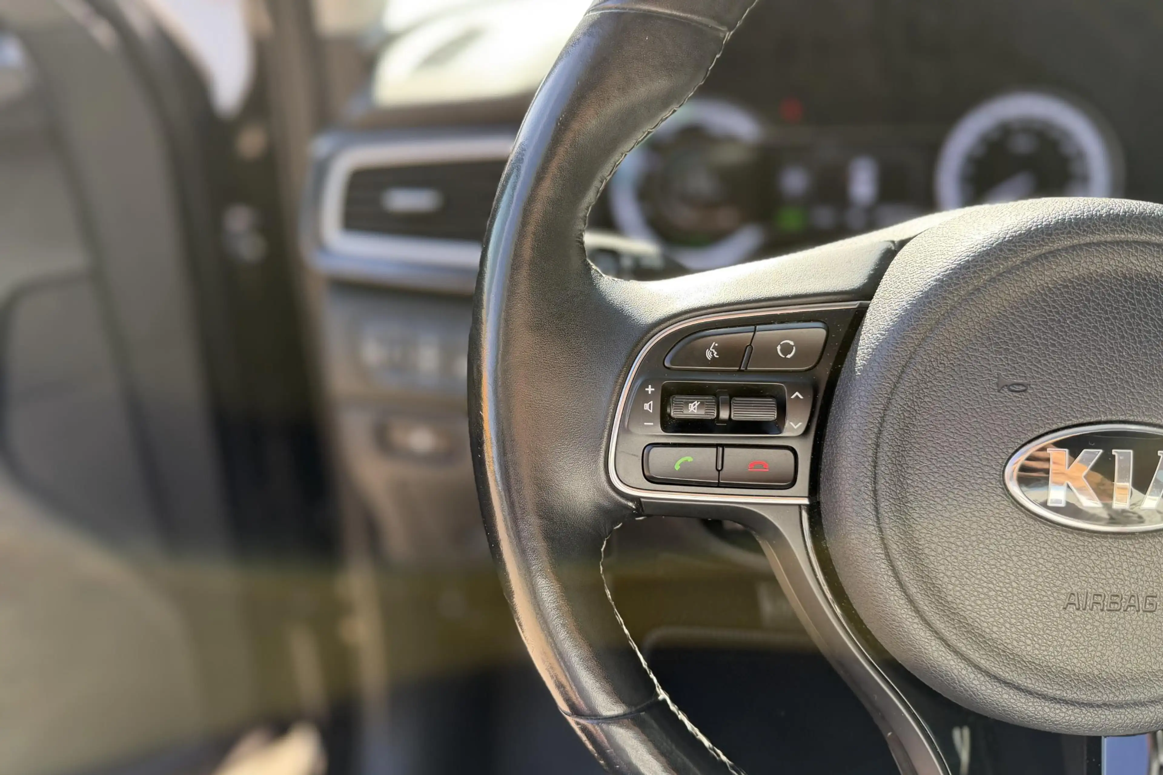 Kia Niro 1.6 GDi Hybrid Design Edition | Schuif/Opendak | N — photo 15