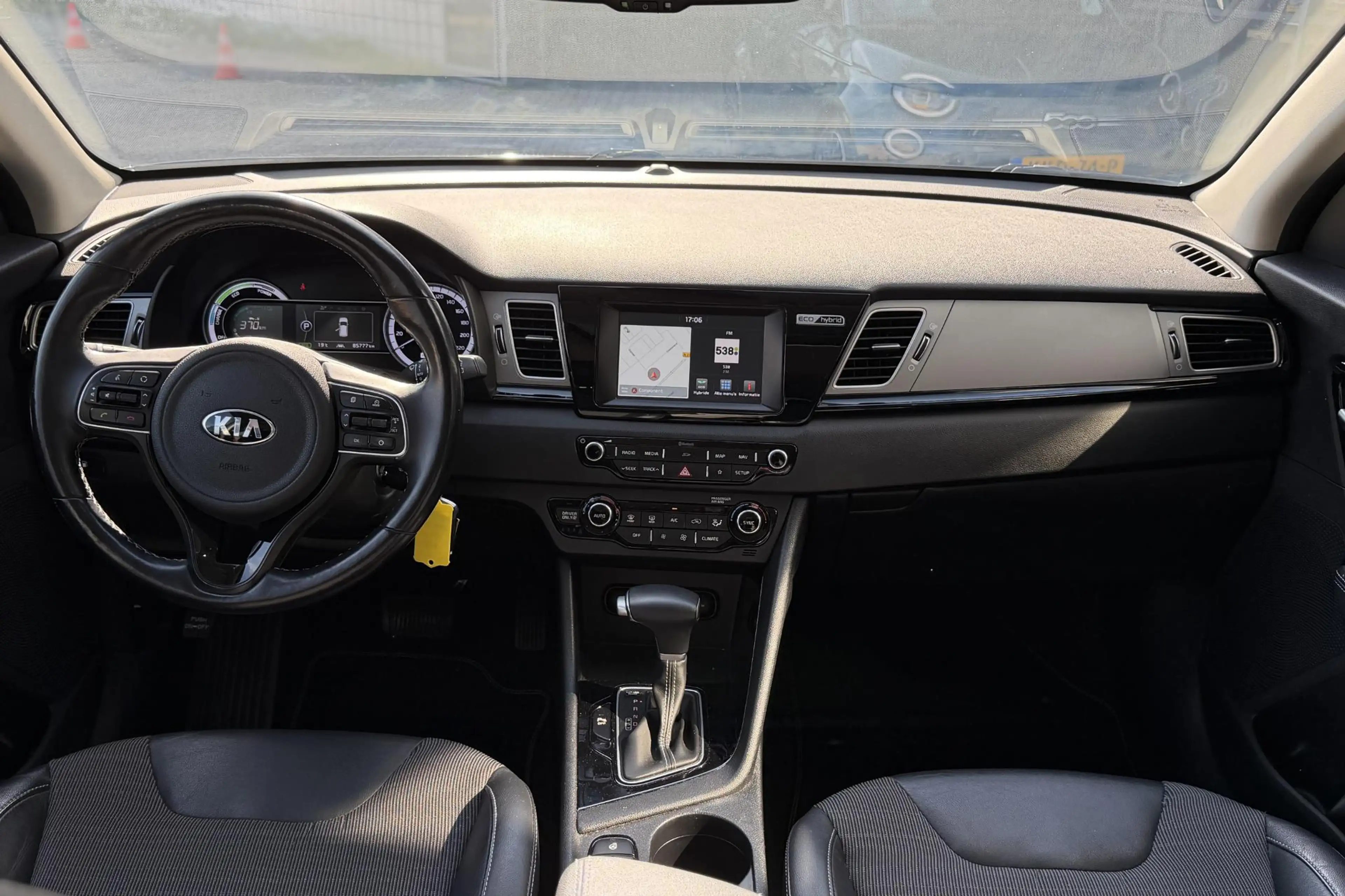 Kia Niro 1.6 GDi Hybrid Design Edition | Schuif/Opendak | N — photo 3