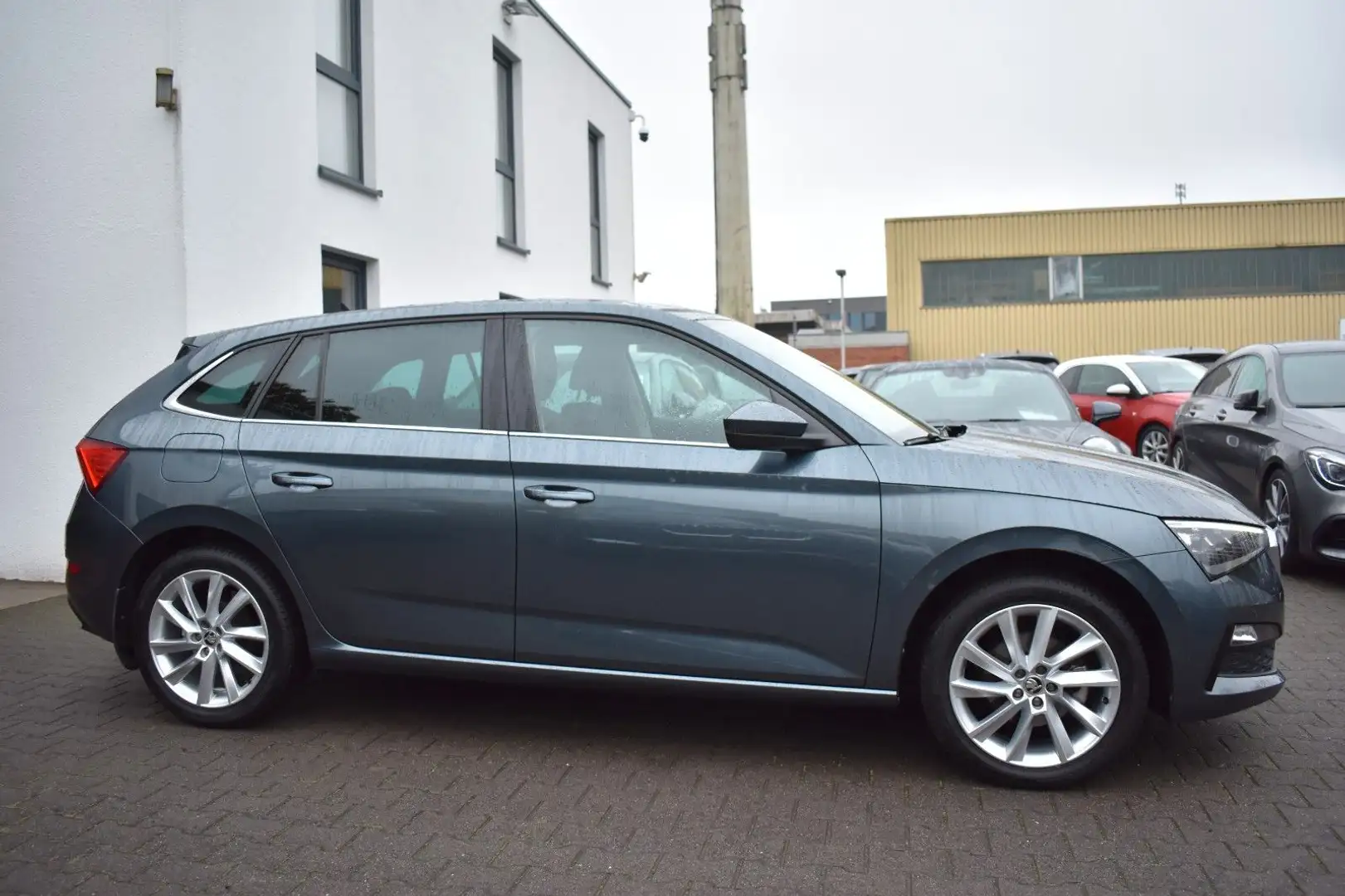 Skoda Scala Style 1.0 TSI LED/RFK/PDC/uvm. Gris - 2