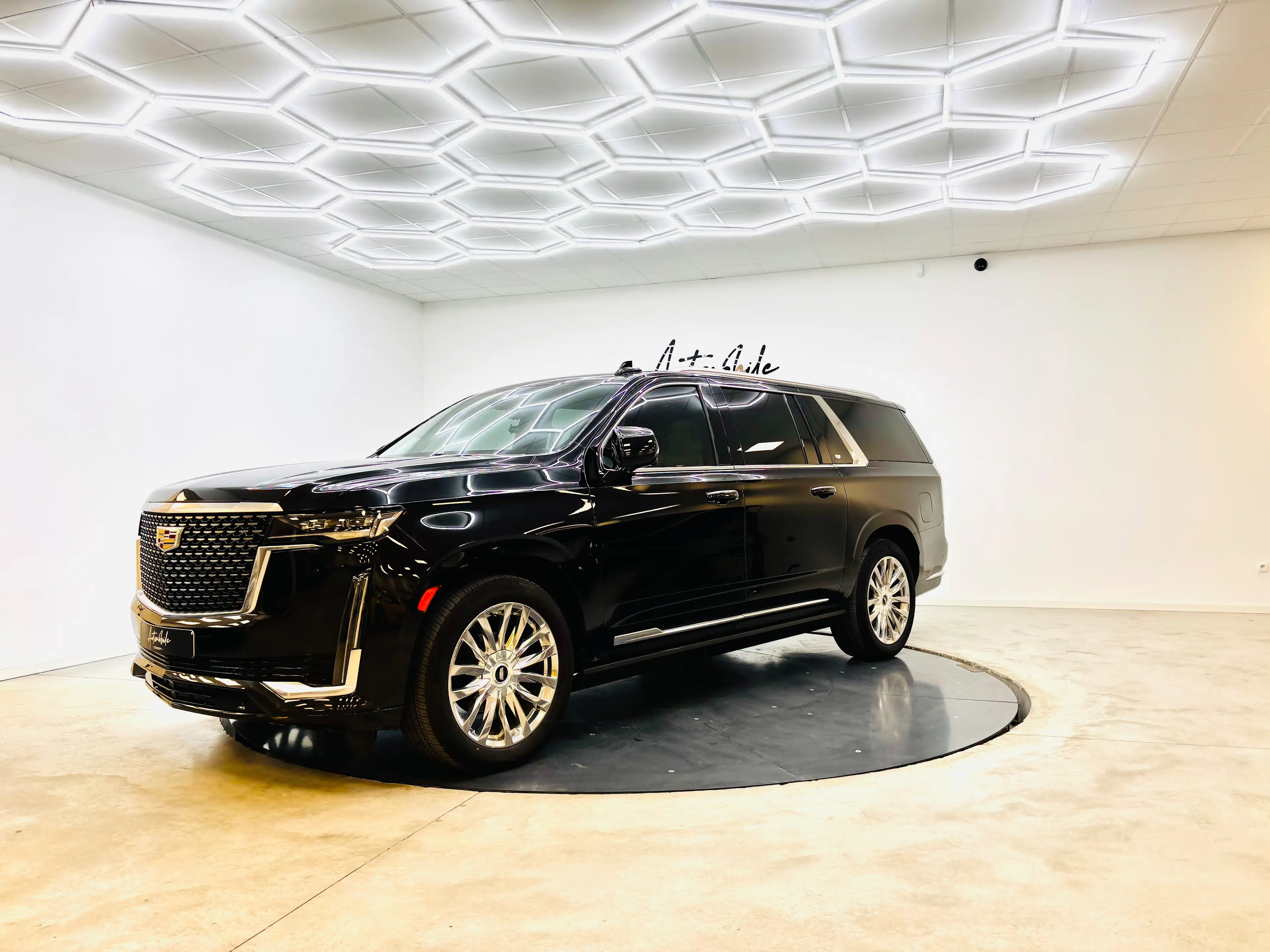 Cadillac Escalade ⚫️TVA⚫️ESV⚫️1AN GARANTIE⚫️FULL⚫️UTILITAI — photo 12