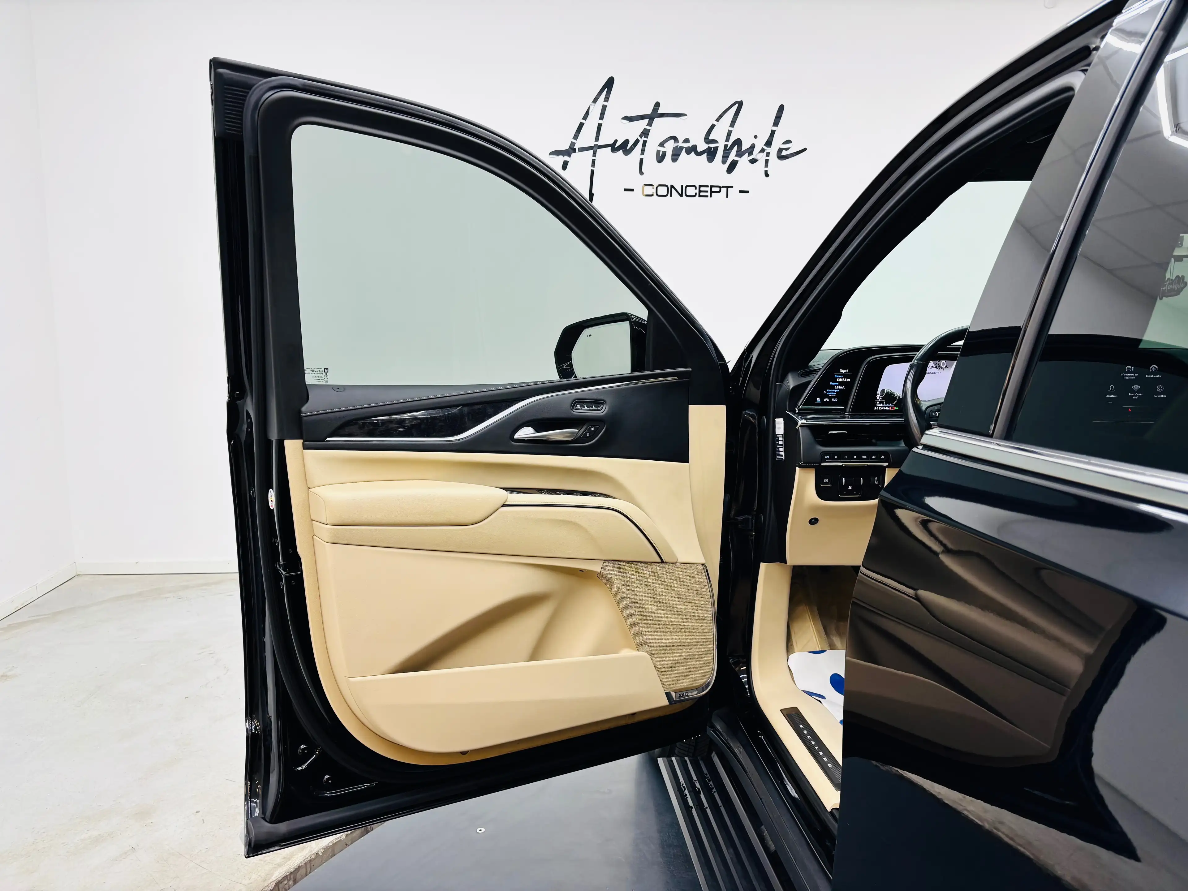 Cadillac Escalade ⚫️TVA⚫️ESV⚫️1AN GARANTIE⚫️FULL⚫️UTILITAI — photo 3