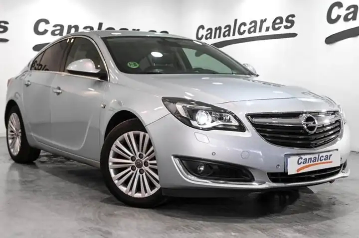 Opel Insignia 2015, foto 3