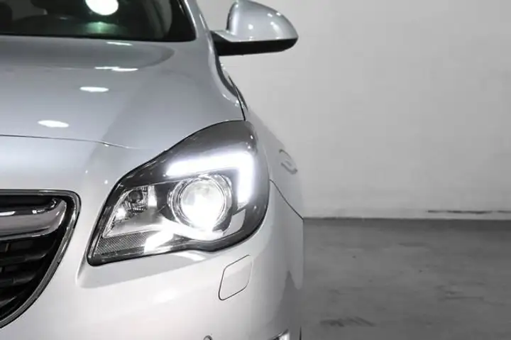 Opel Insignia 2015, foto 12