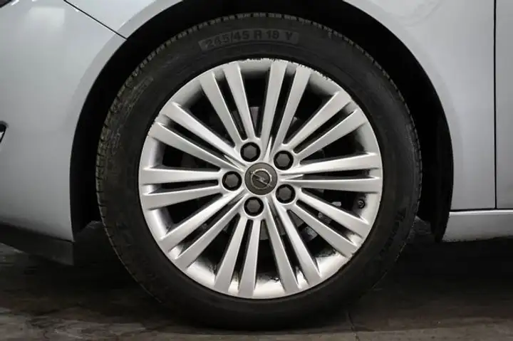 Opel Insignia 2015, foto 27