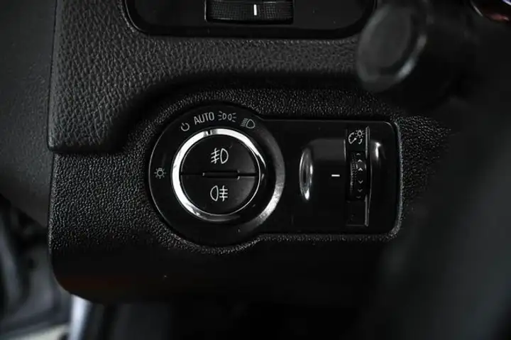 Opel Insignia 2015, foto 23