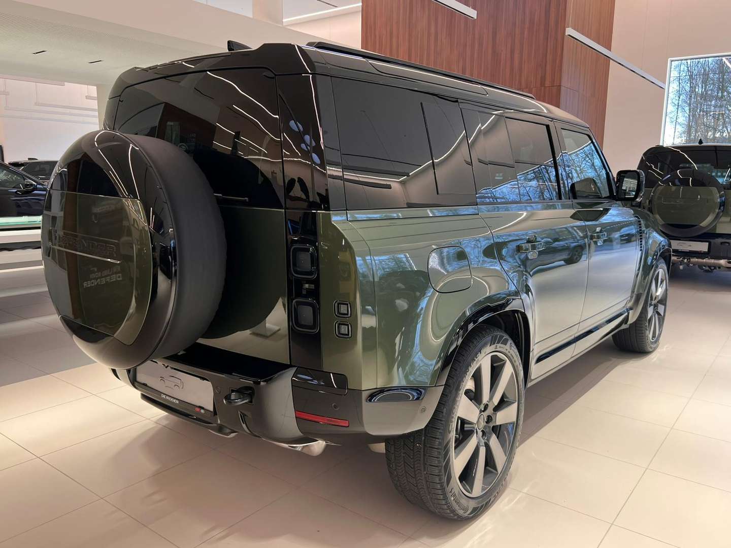 Land Rover Defender X-Dynamic HSE P300e - - Joinsteer - #4