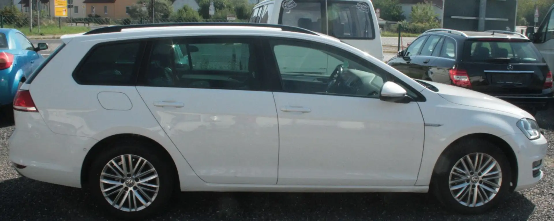 Volkswagen Golf VII Variant 1,6 TDI  BMT CUP Weiß - 1