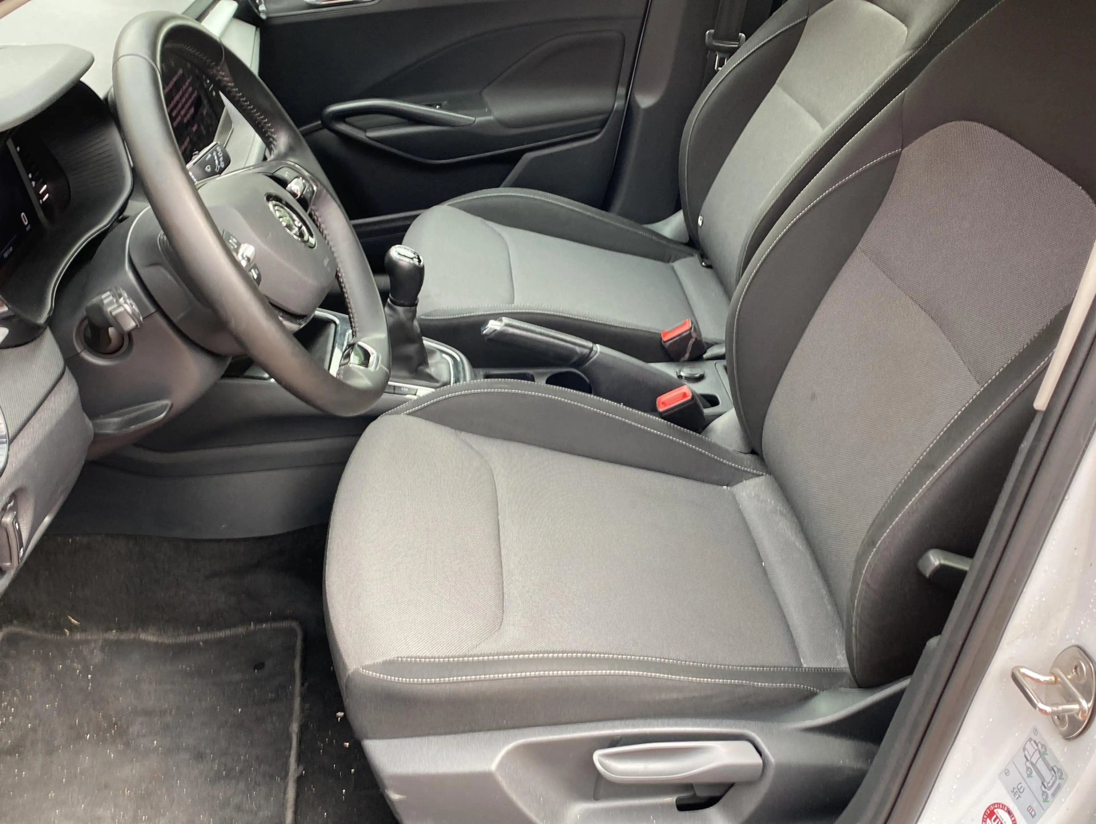 Skoda Fabia 1.0 Ambition*Navi*LED*Kessy*Einparkhilfe — photo 4