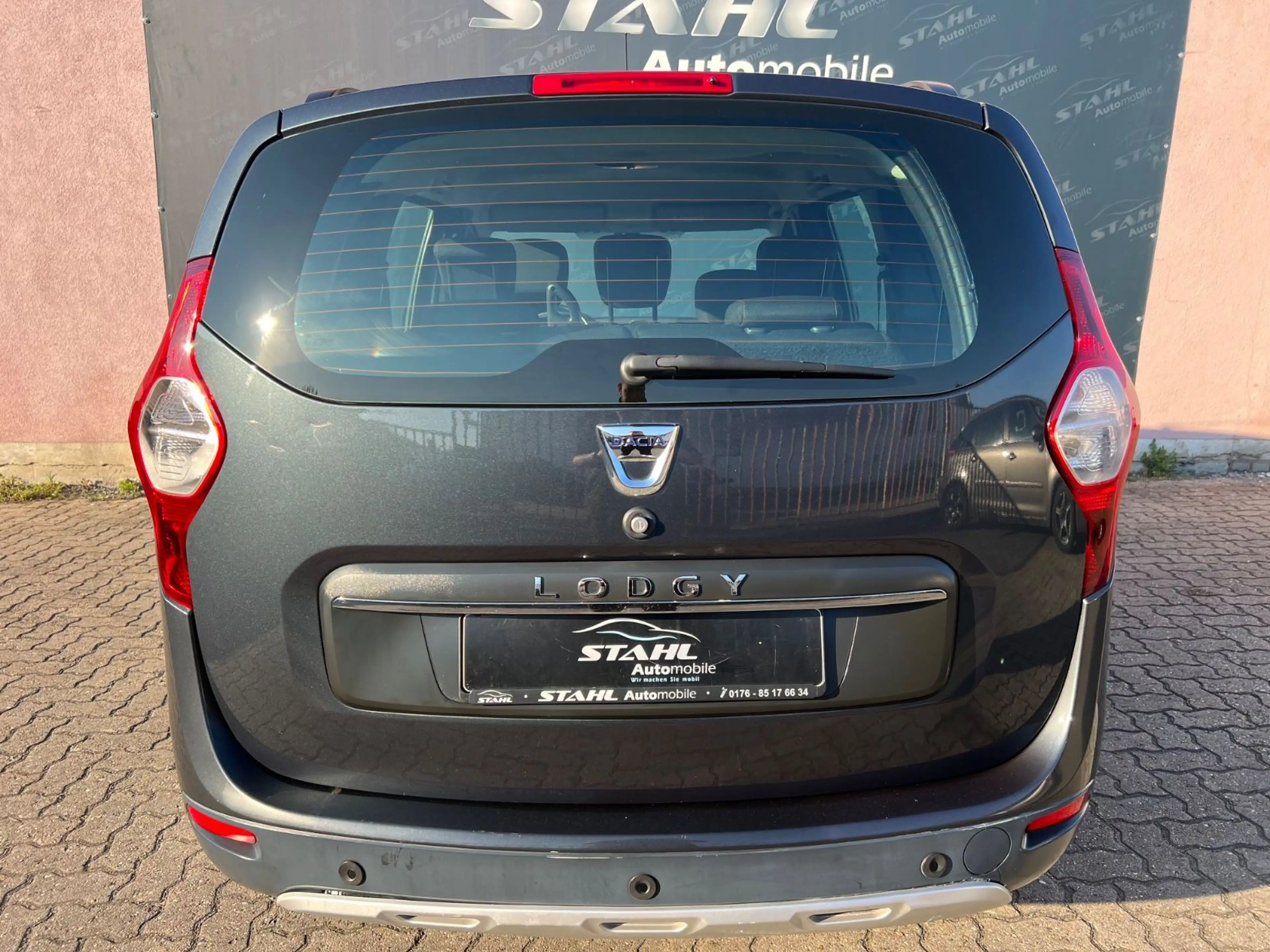 Dacia Lodgy Stepway Plus*Techroad*1.Hand*7-Sitzer*Top! — photo 7