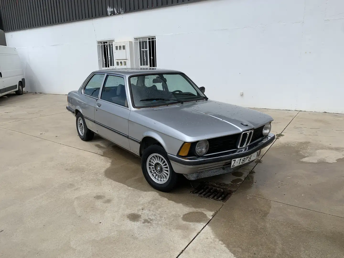 BMW 318 318 I coupe - 1