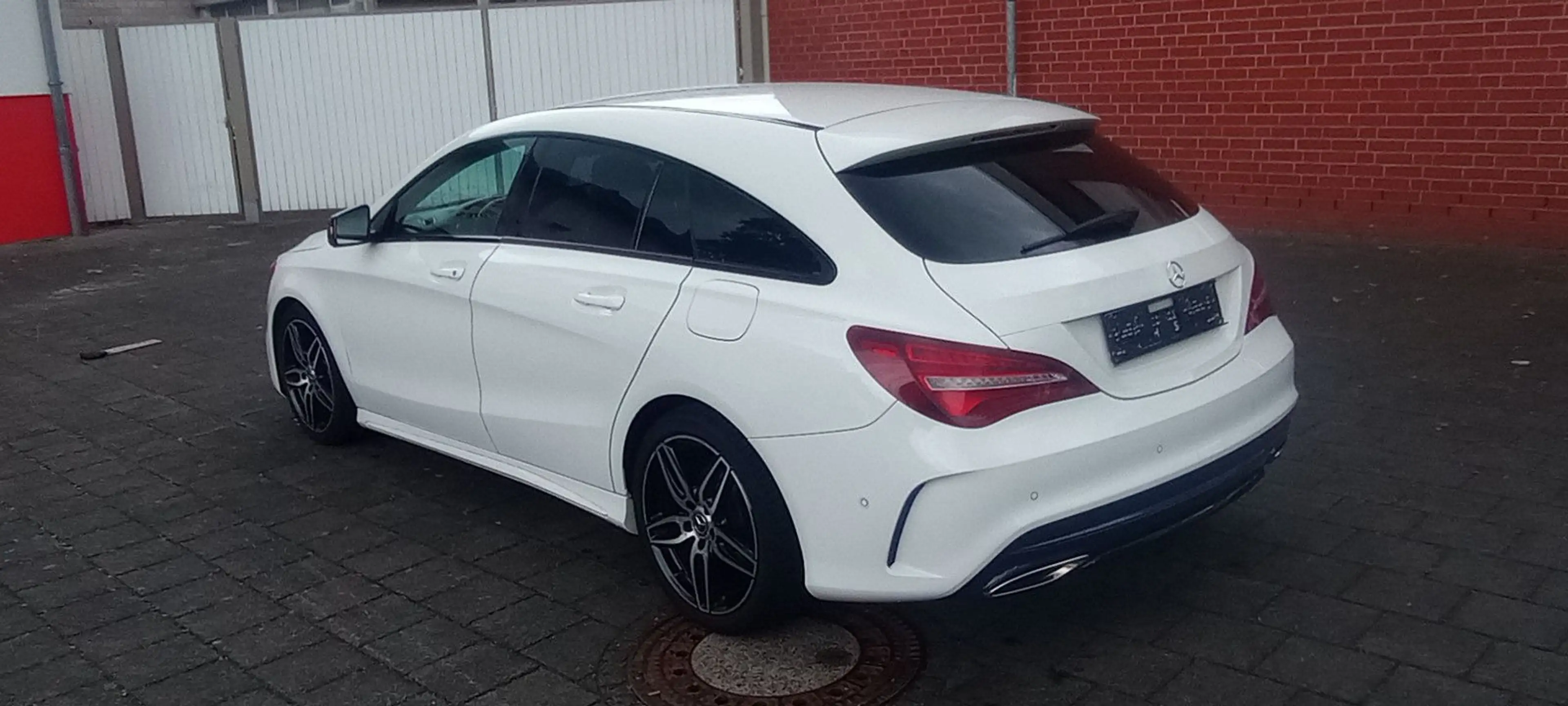 Mercedes-Benz CLA 200 AMG Auto Navi Rückf eHeckk Scheckheft — photo 12