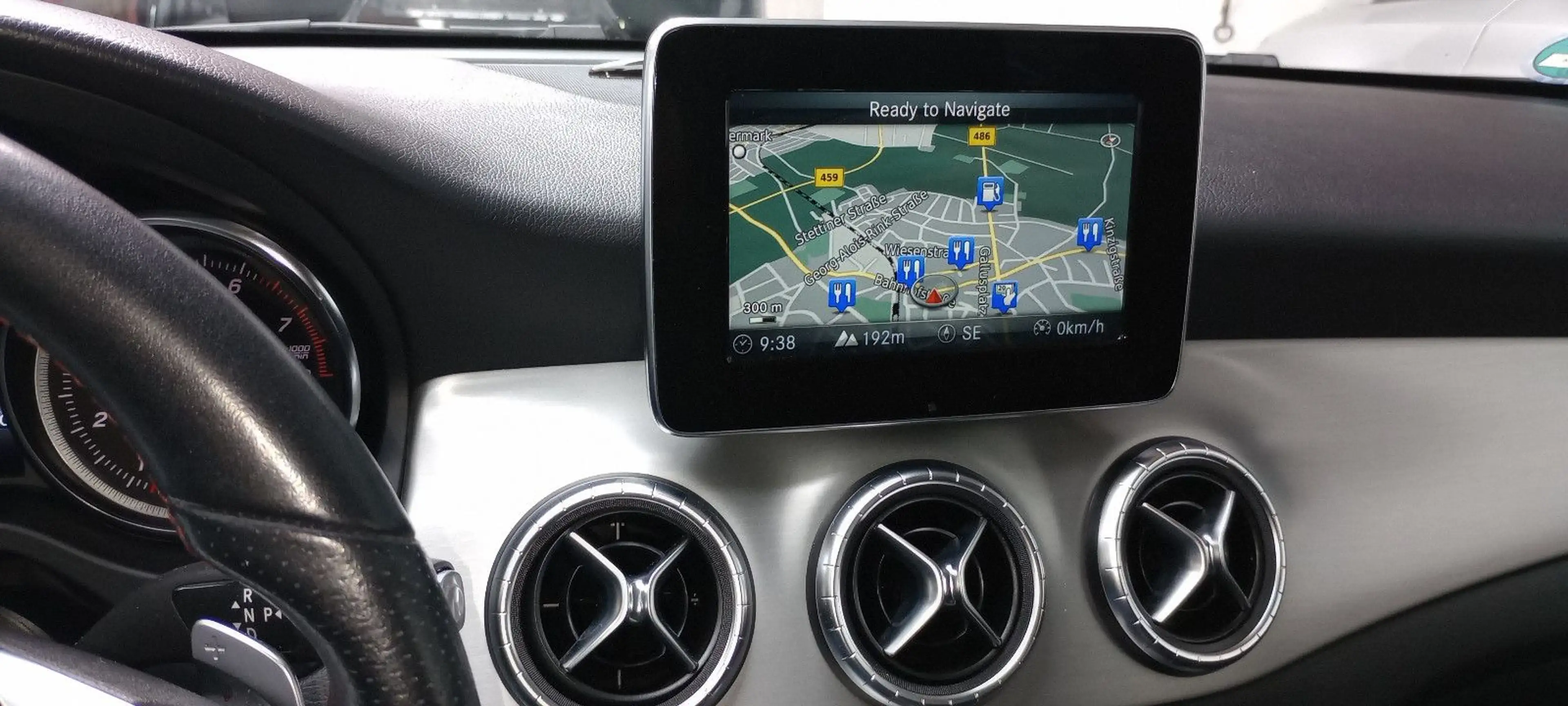 Mercedes-Benz CLA 200 AMG Auto Navi Rückf eHeckk Scheckheft — photo 3