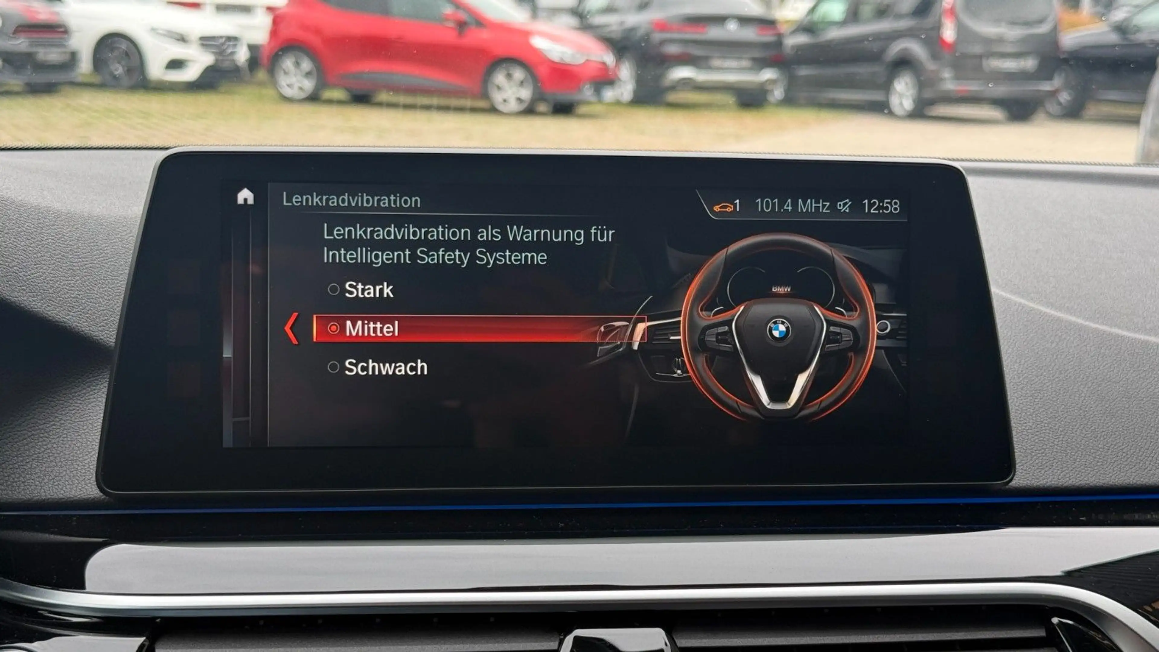 BMW 530 dxDr LEDER-KOMFORT+HUD+ACC+360°+AdLED+AdDRIVE — photo 41
