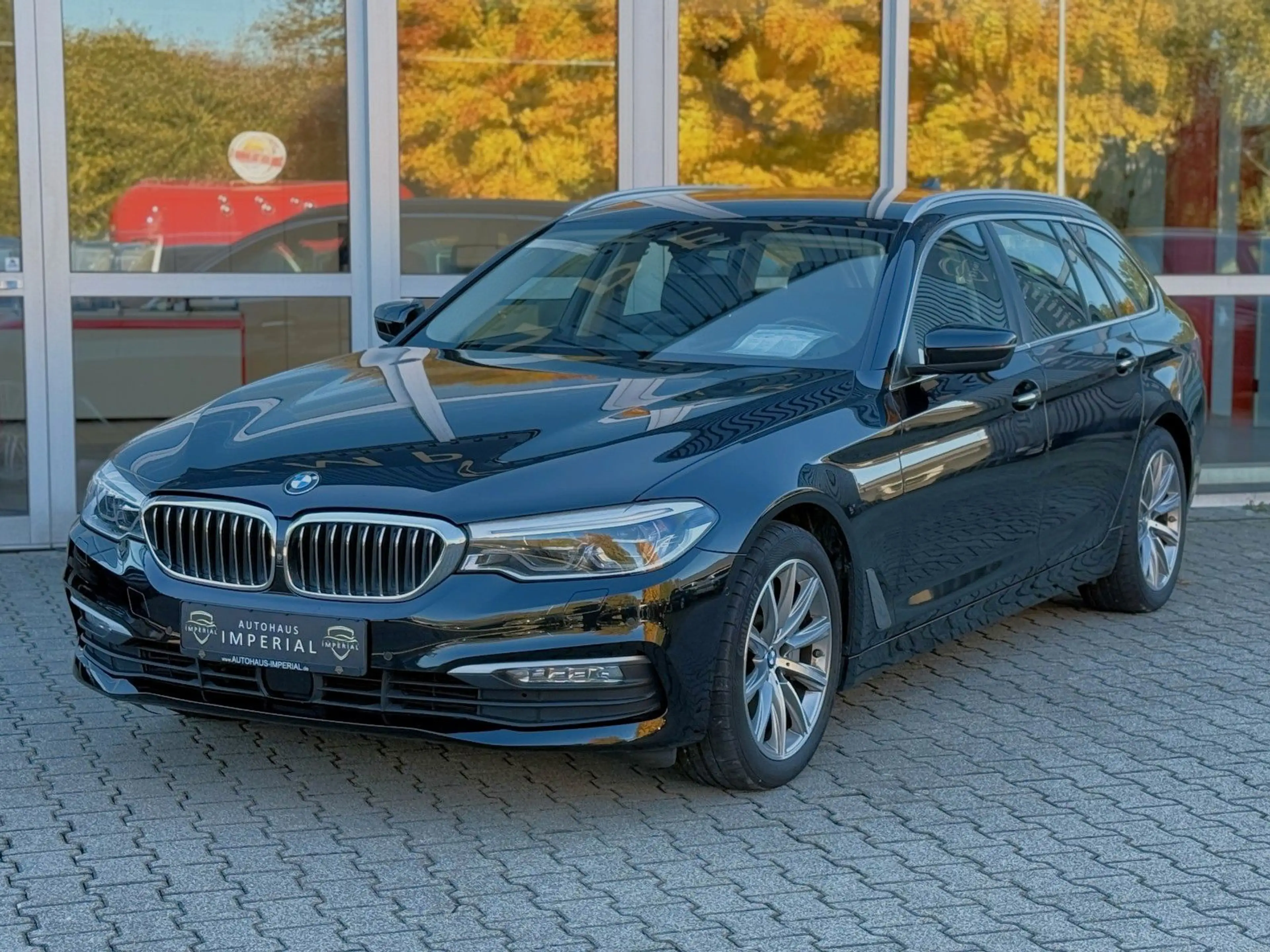 BMW 530 dxDr LEDER-KOMFORT+HUD+ACC+360°+AdLED+AdDRIVE