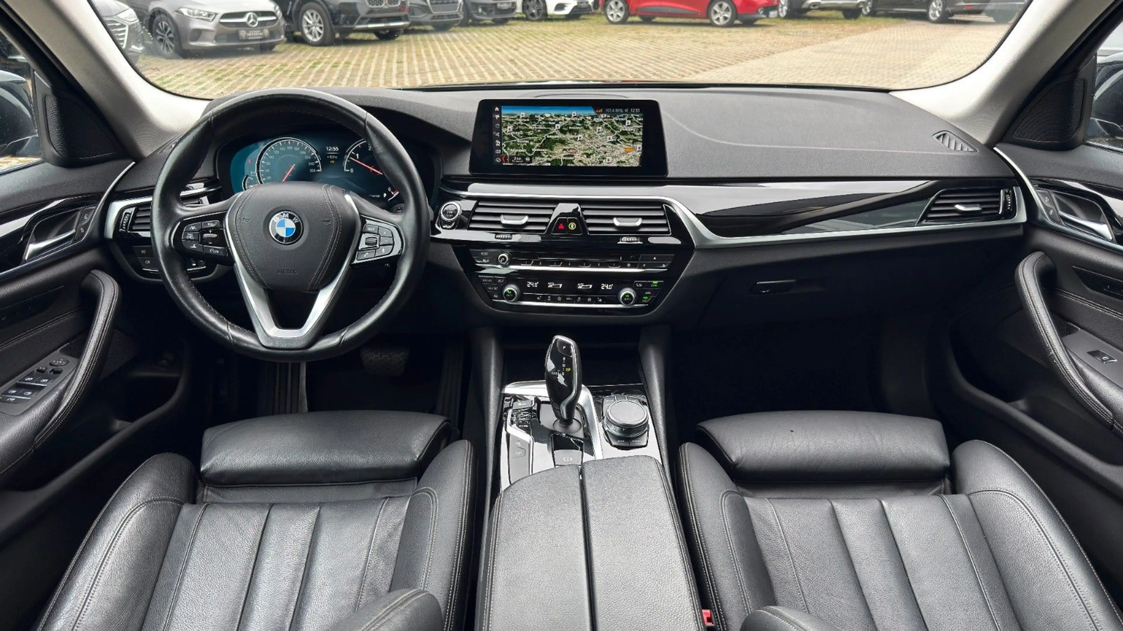 BMW 530 dxDr LEDER-KOMFORT+HUD+ACC+360°+AdLED+AdDRIVE — photo 11