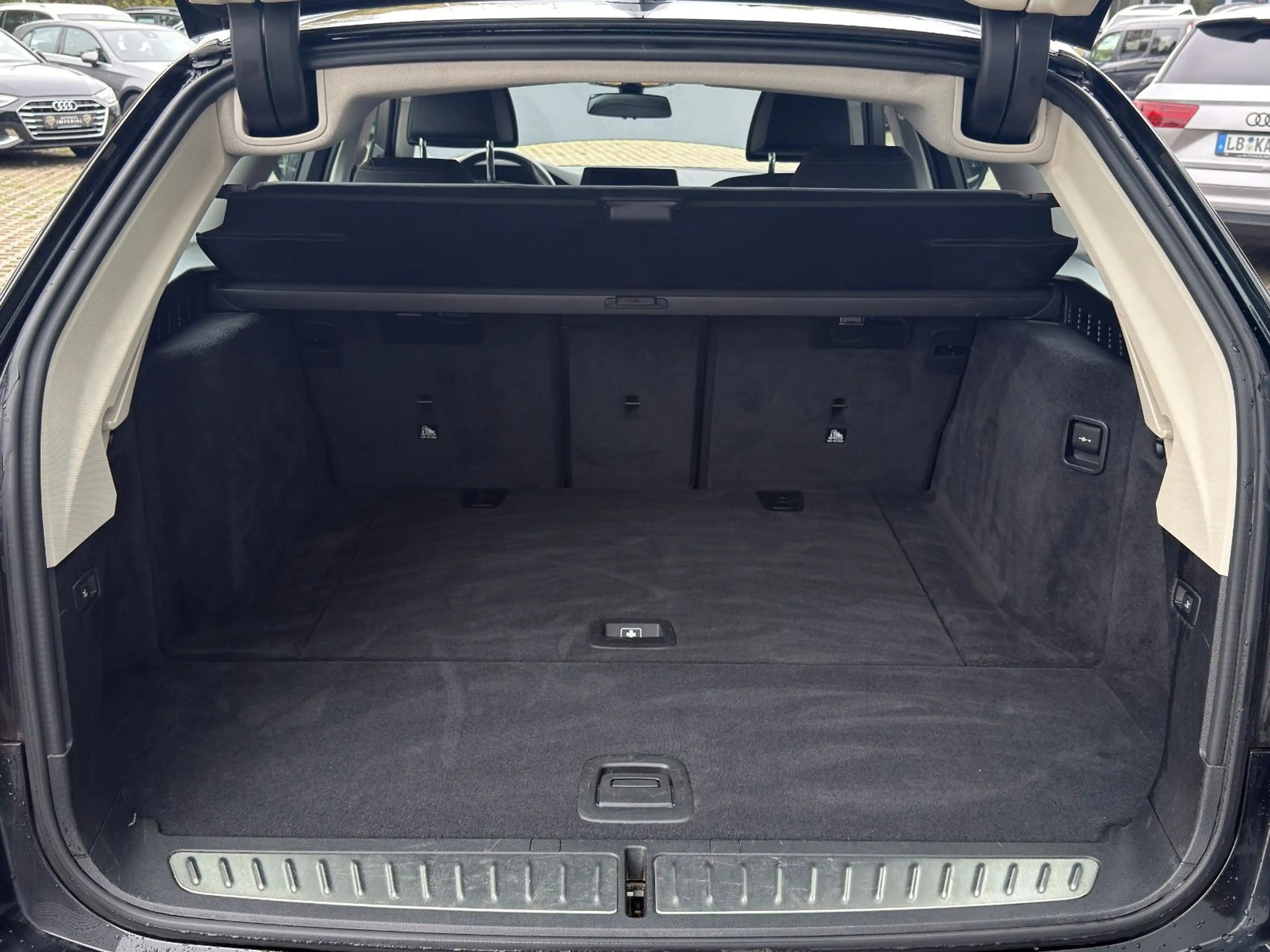 BMW 530 dxDr LEDER-KOMFORT+HUD+ACC+360°+AdLED+AdDRIVE — photo 45