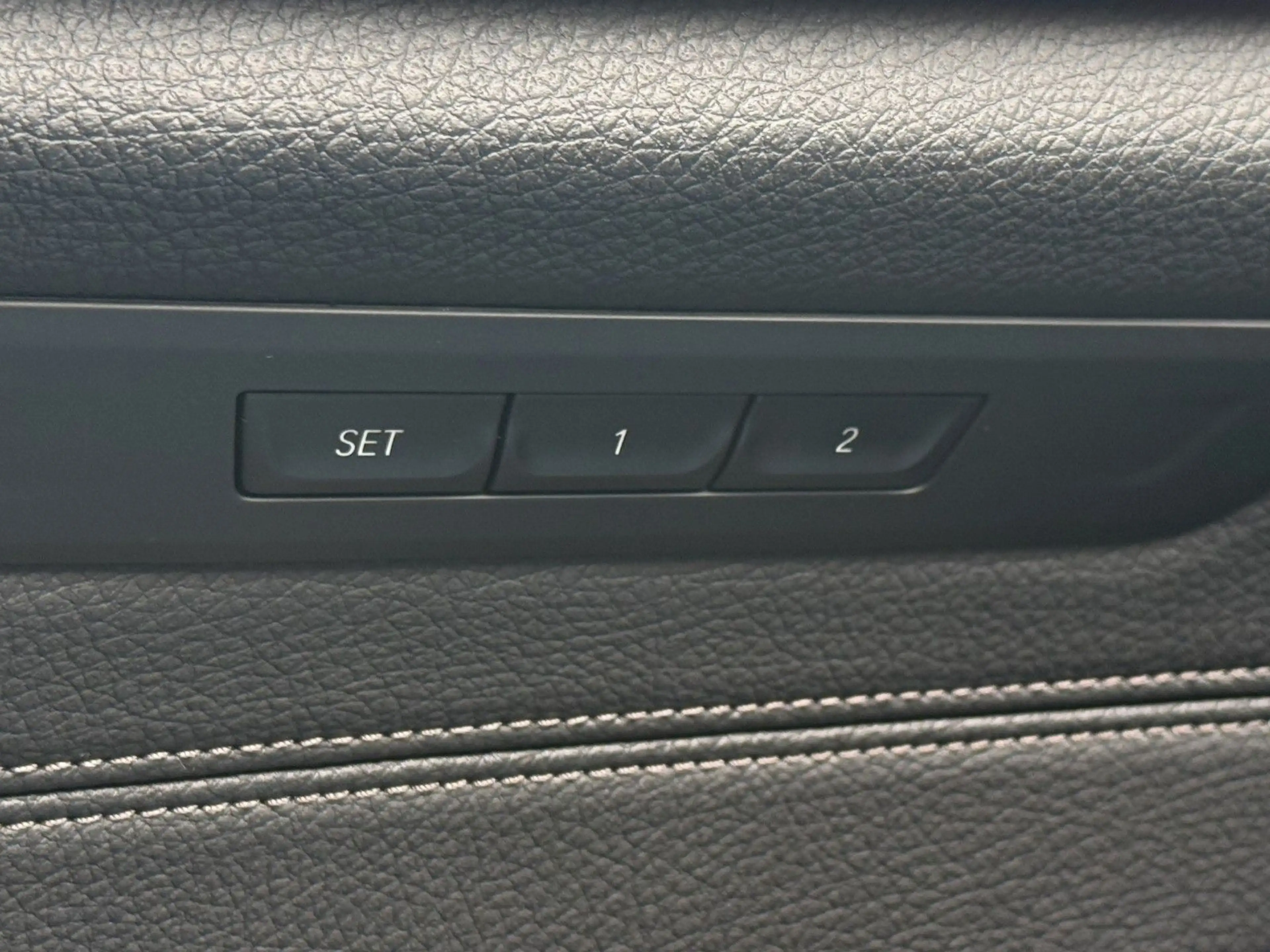 BMW 530 dxDr LEDER-KOMFORT+HUD+ACC+360°+AdLED+AdDRIVE — photo 27