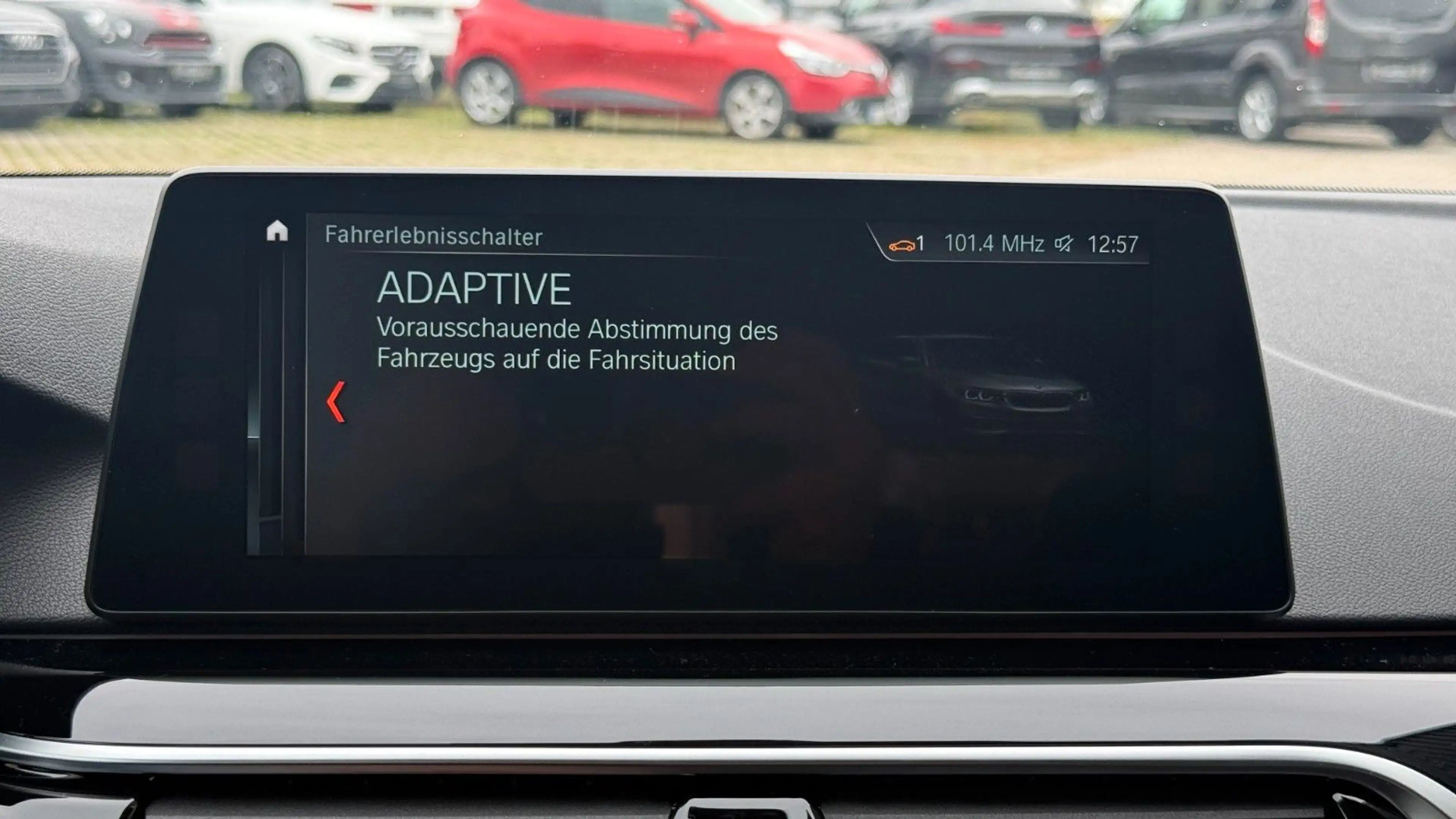 BMW 530 dxDr LEDER-KOMFORT+HUD+ACC+360°+AdLED+AdDRIVE — photo 32