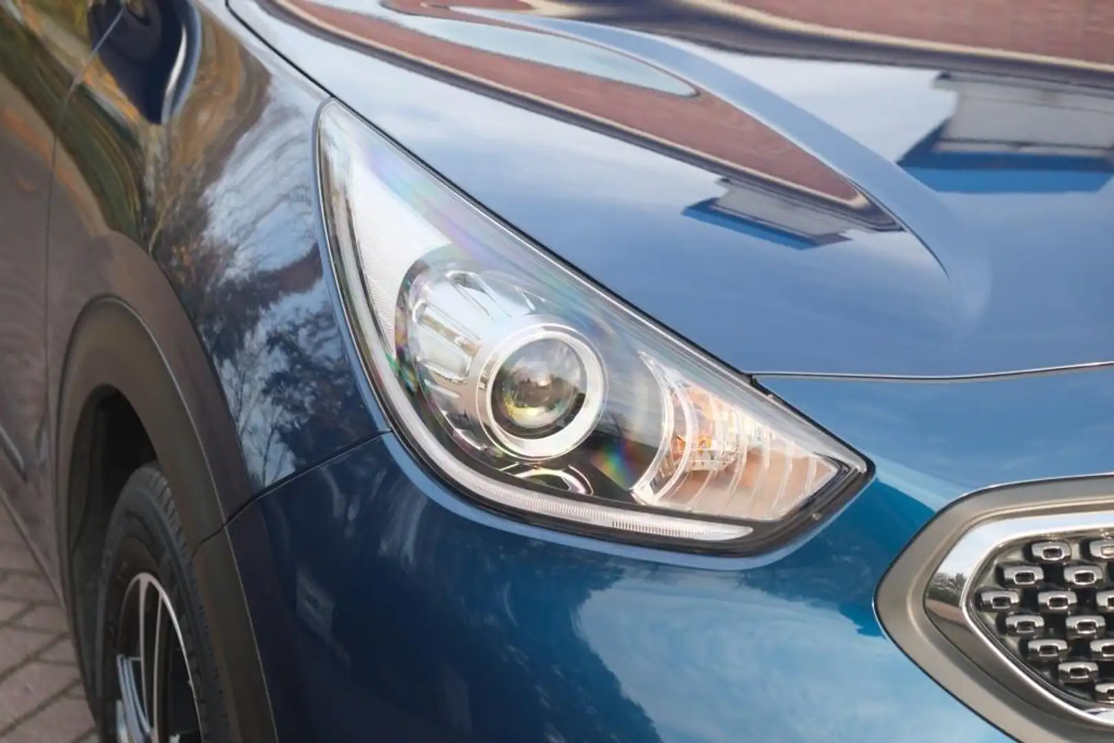 Kia Niro 1.6 GDi Hybrid 141pk DCT6 First Edition | Navi | A Blauw - 2