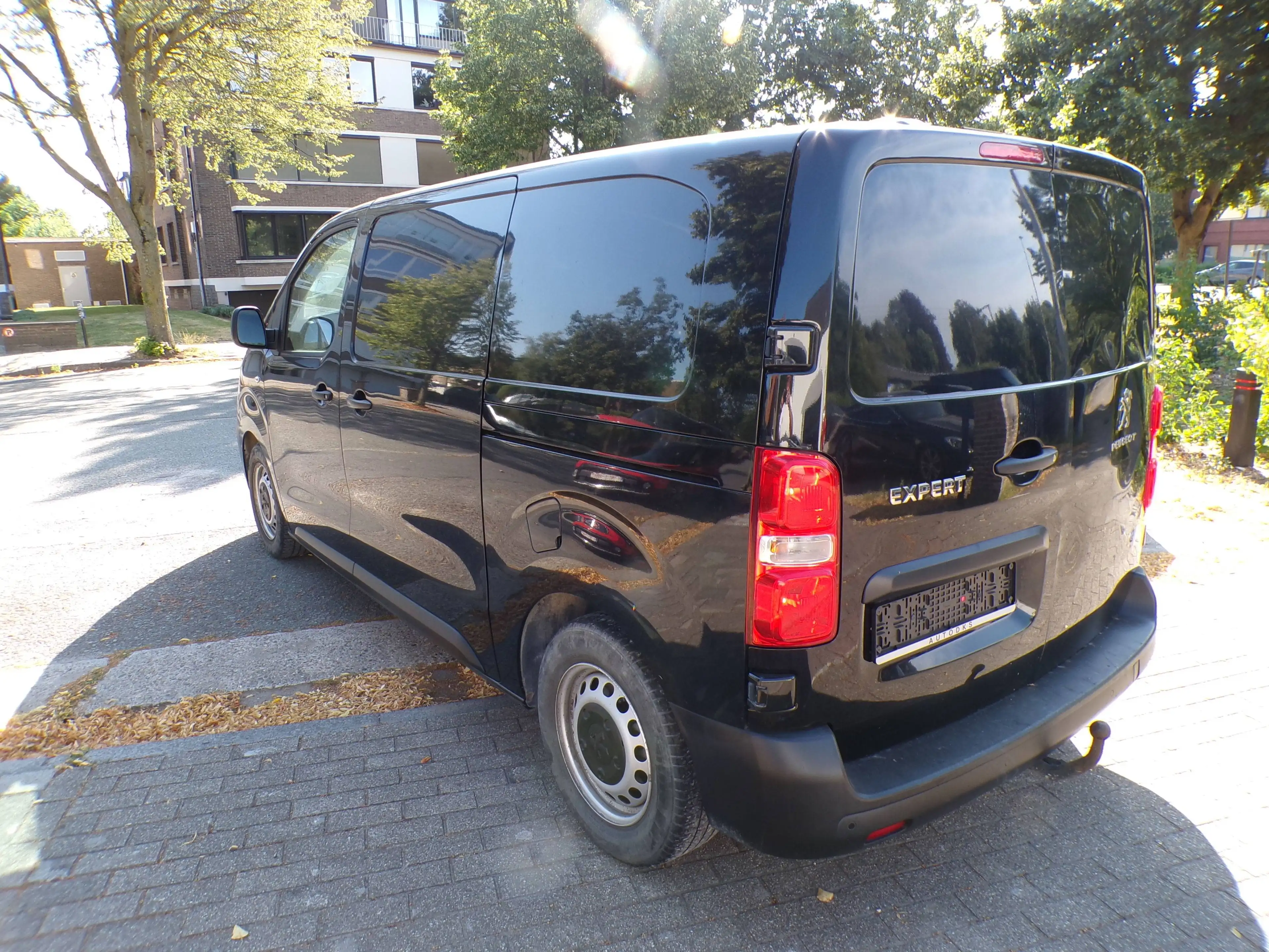Peugeot Expert 2.0D 145pk AUTOMAAT 12500 netto zonder btw. — photo 6