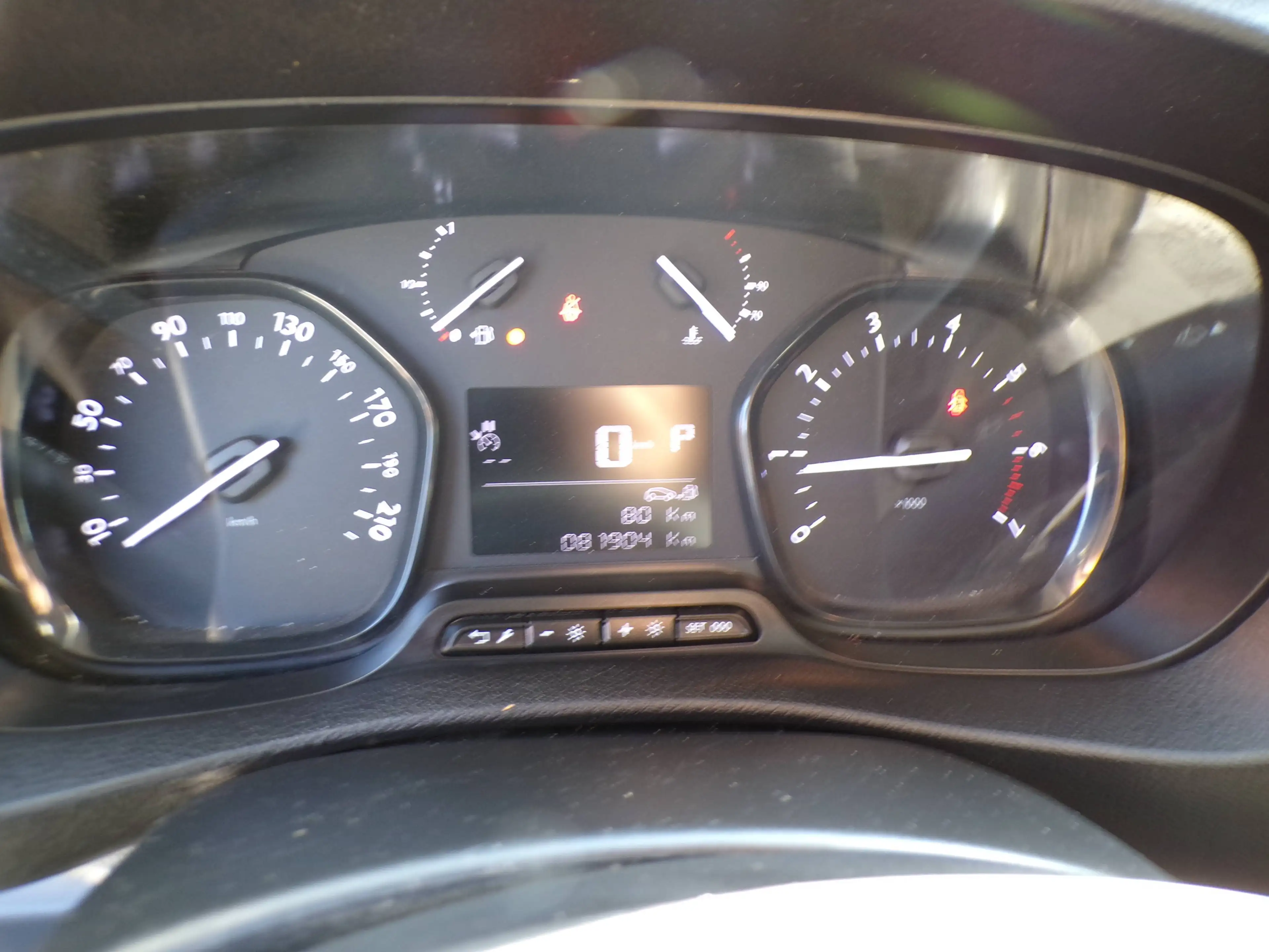 Peugeot Expert 2.0D 145pk AUTOMAAT 12500 netto zonder btw. — photo 10